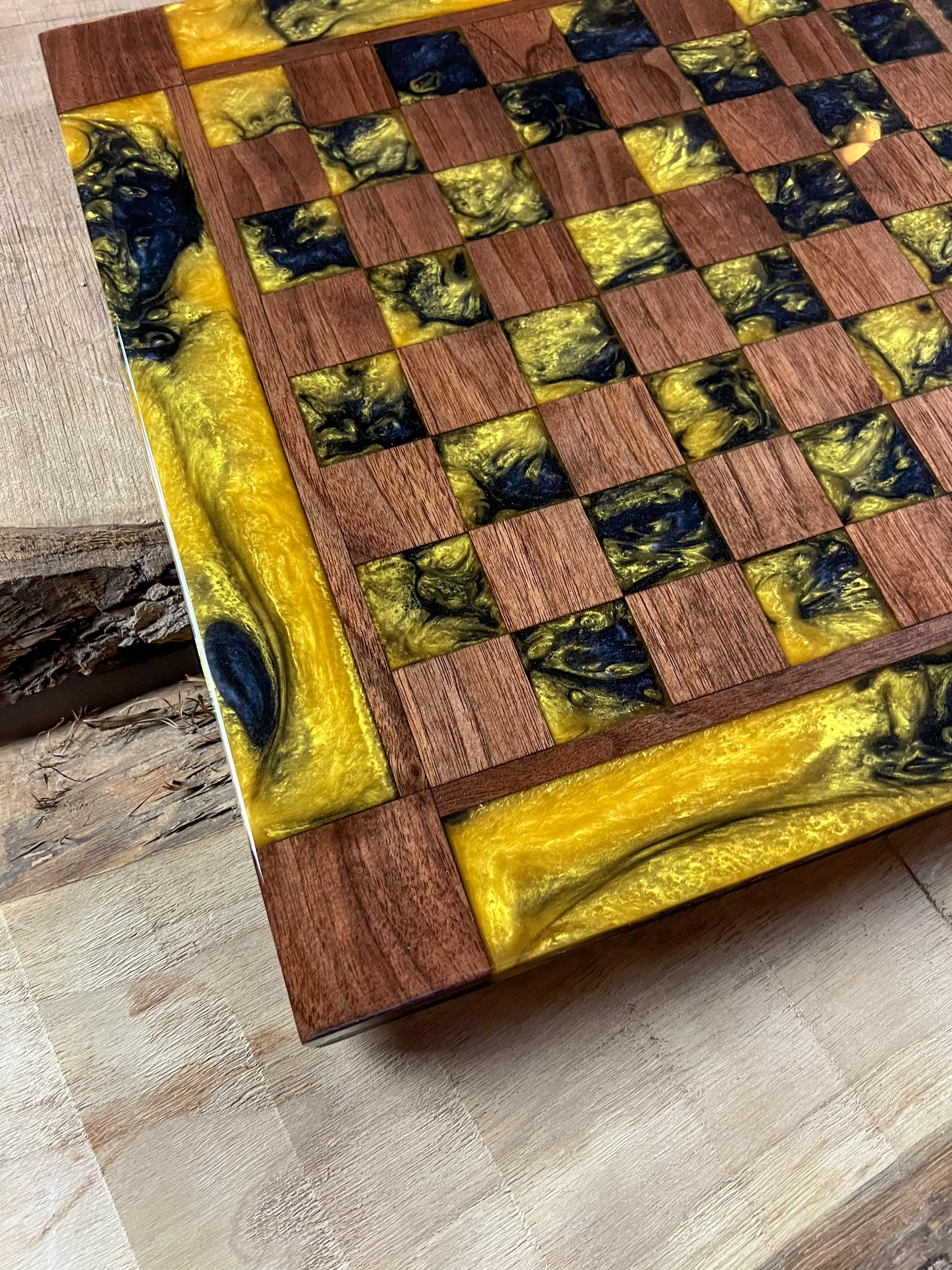 Black Onyx Gold Cloud Walnut Chess Board (With Border)