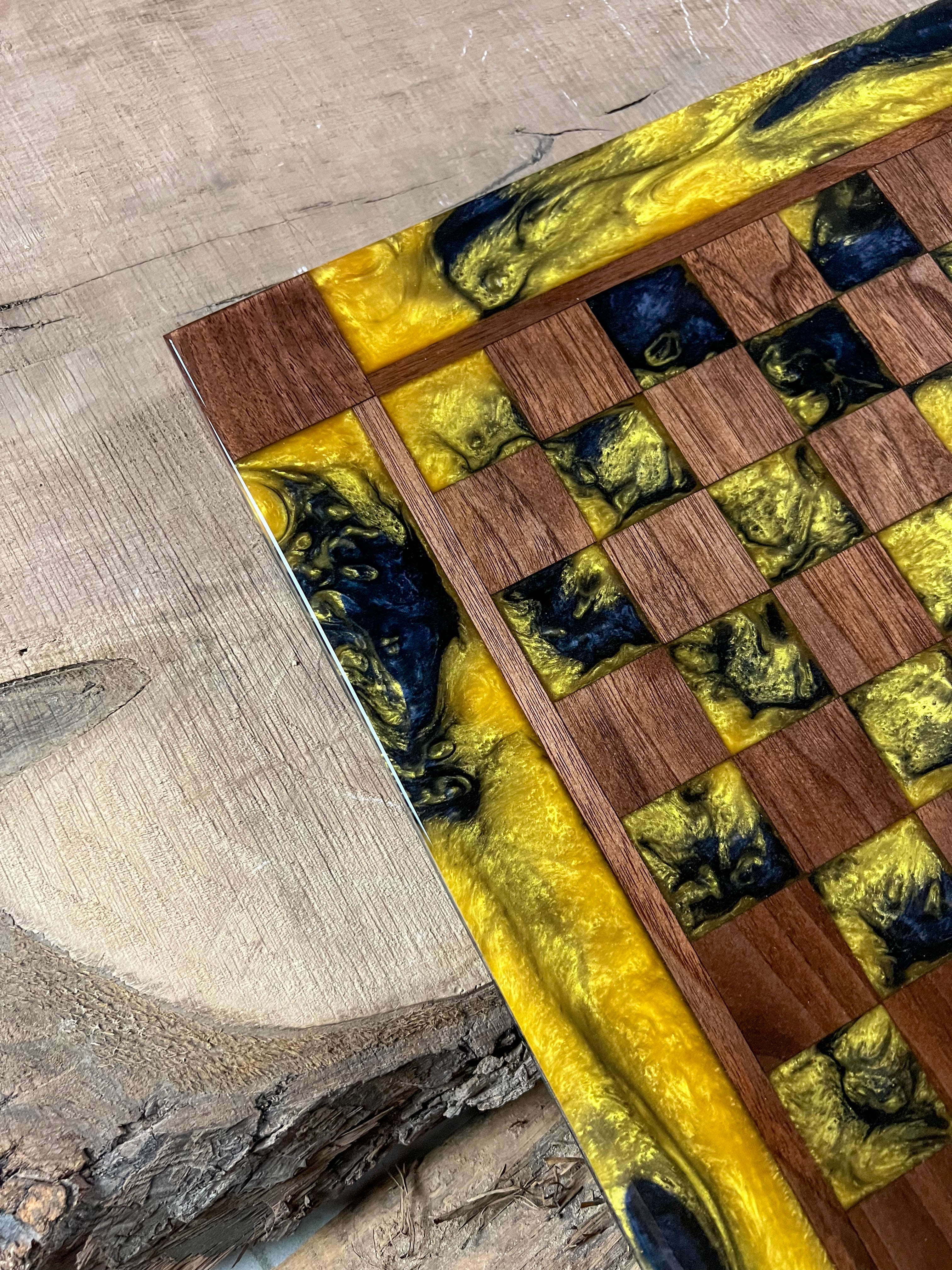 Black Onyx Gold Cloud Walnut Chess Board (With Border)