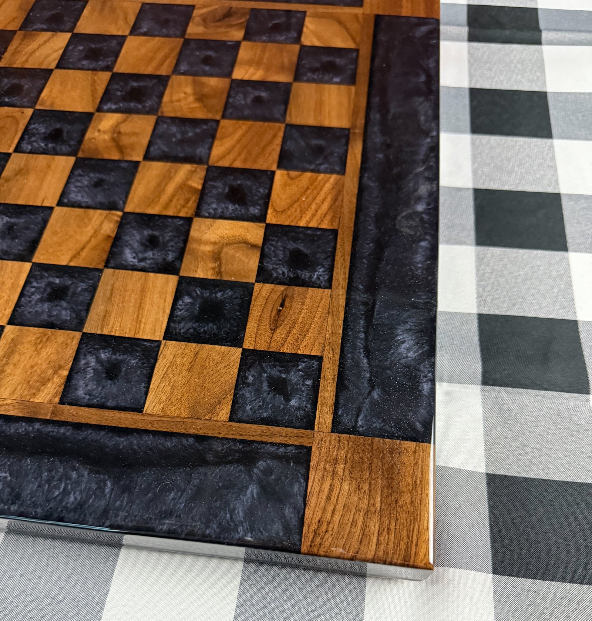 Black Onyx Walnut Chess Board (Glass Chess Set Included)