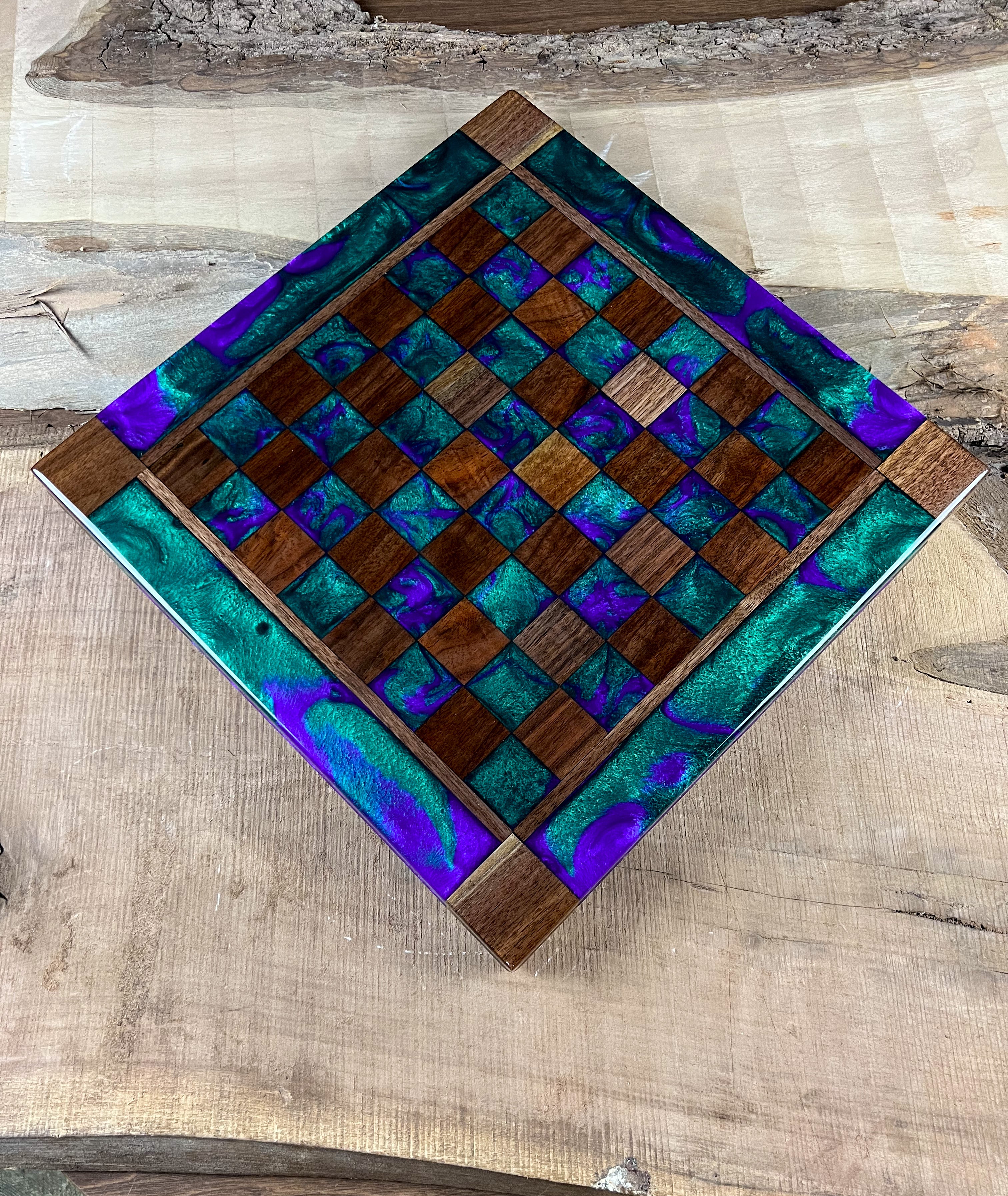 Purple Haze Emerald Black Walnut Chess Board (With Border)