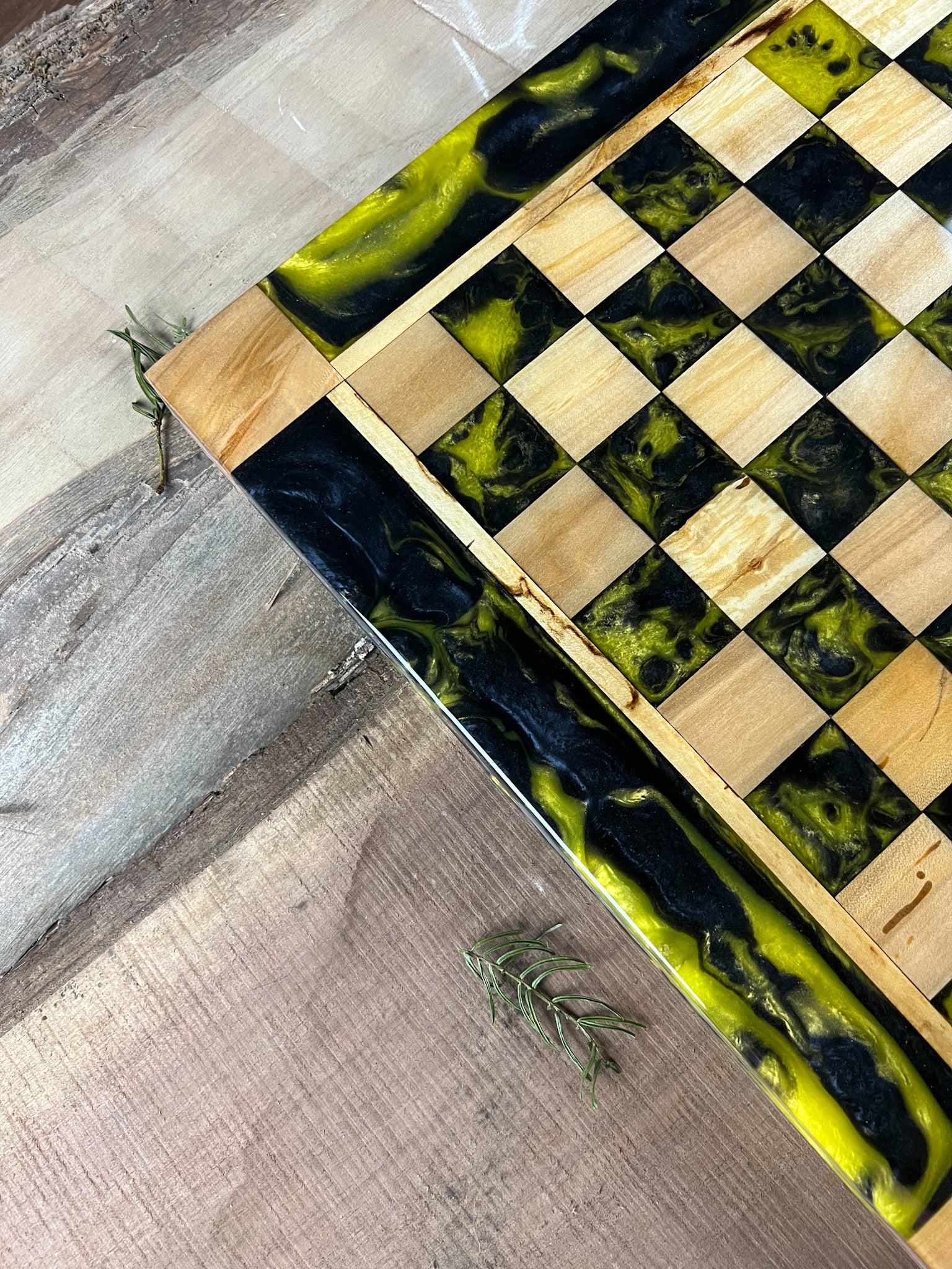 Black Onyx Yellow Maple Wood Chess Board (Glass Chess Set Included)