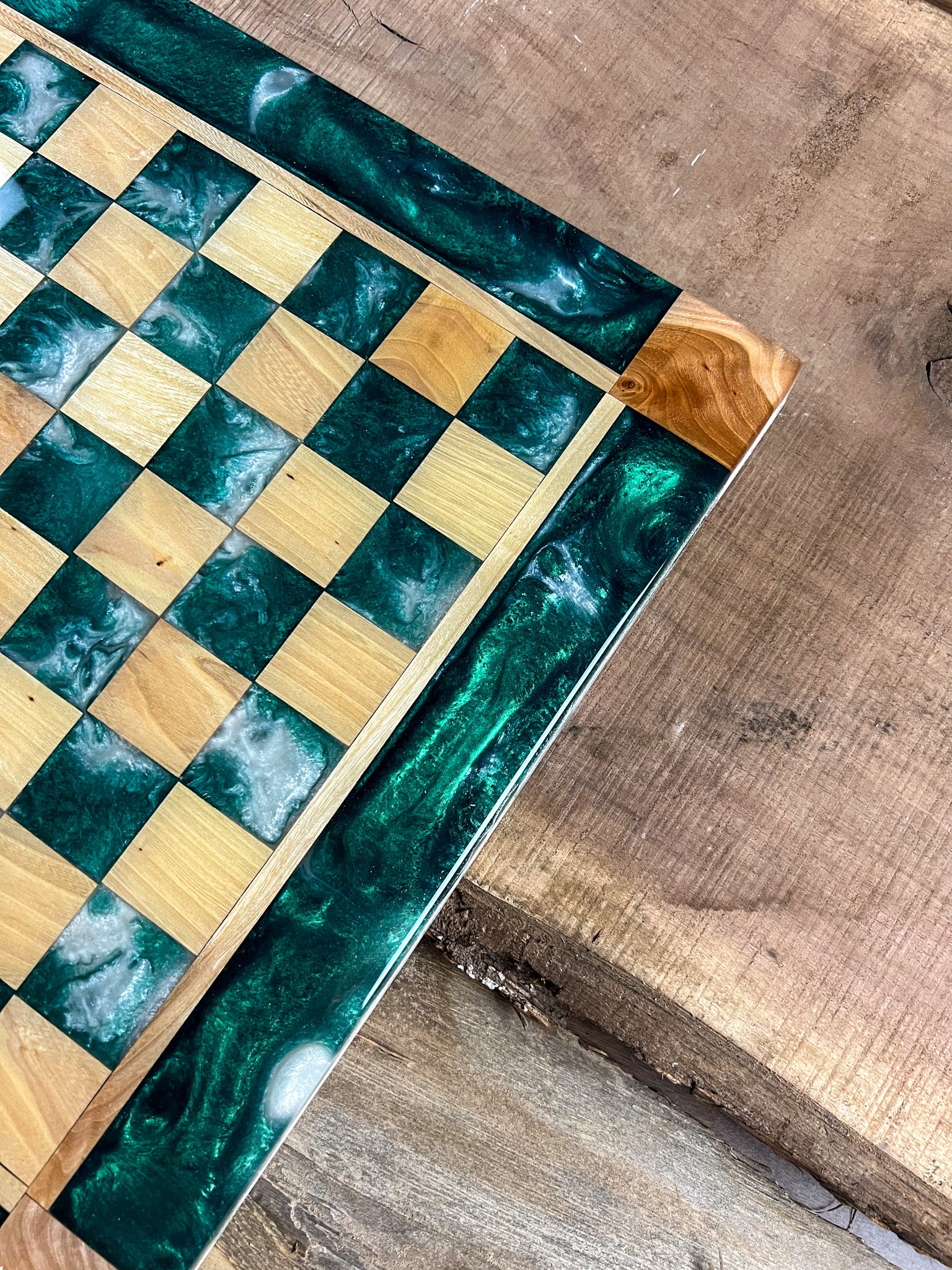 Pearl Emerald Green Maple Wood Chess Board (Glass Chess Set Included)