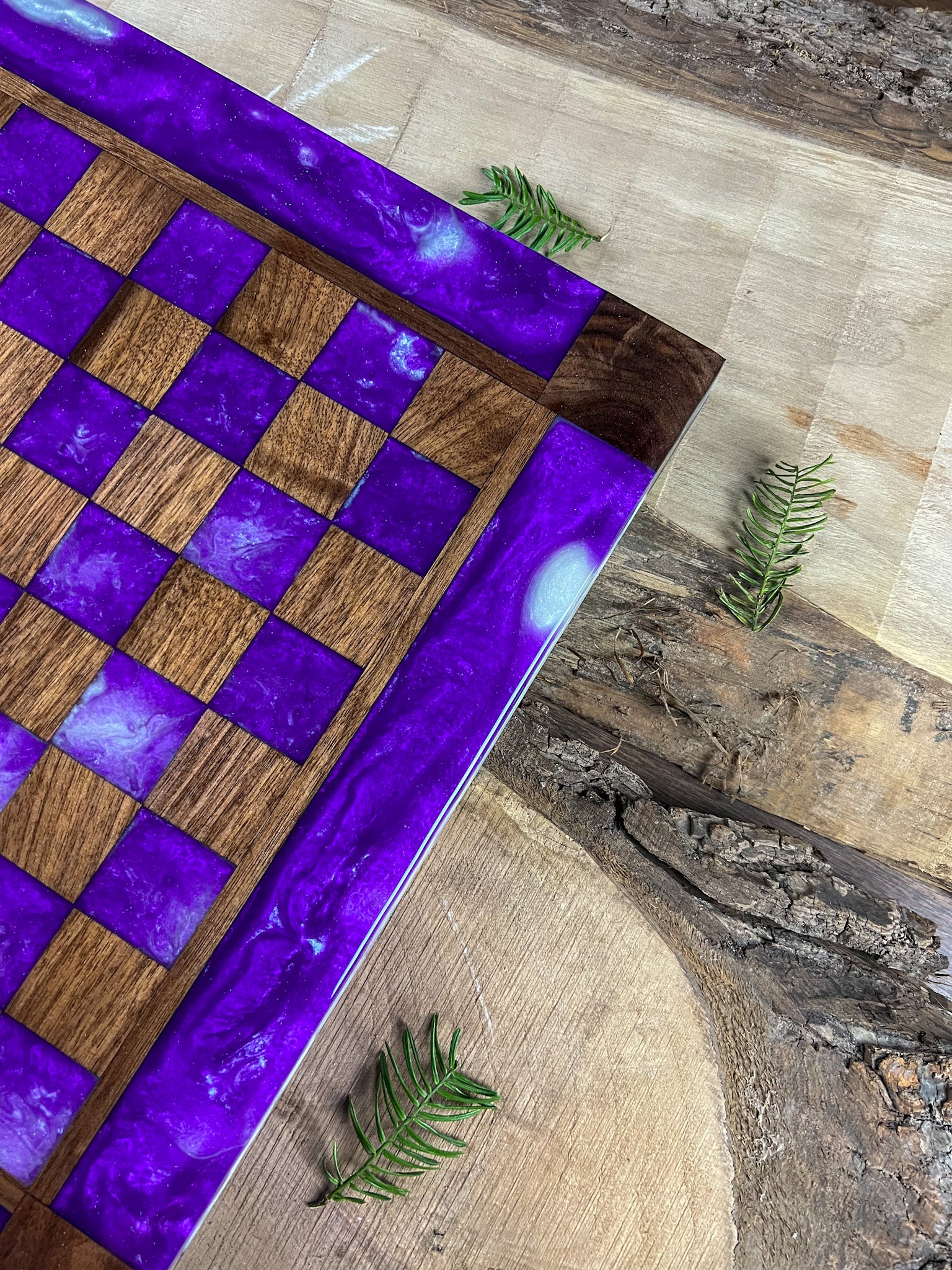 Purple Haze Pearl White Walnut Chess Board (With Border)