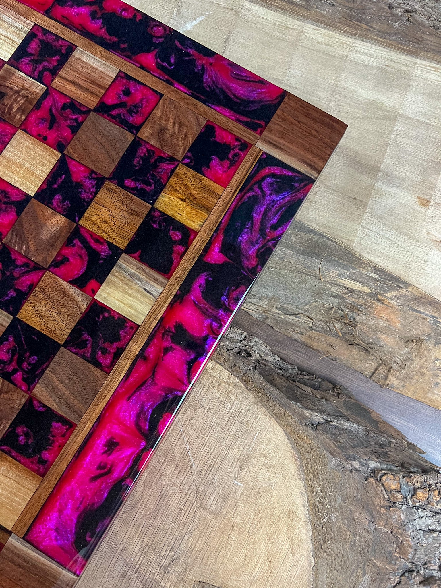 Raging Pink Onyx Walnut Chess Board (With Border)