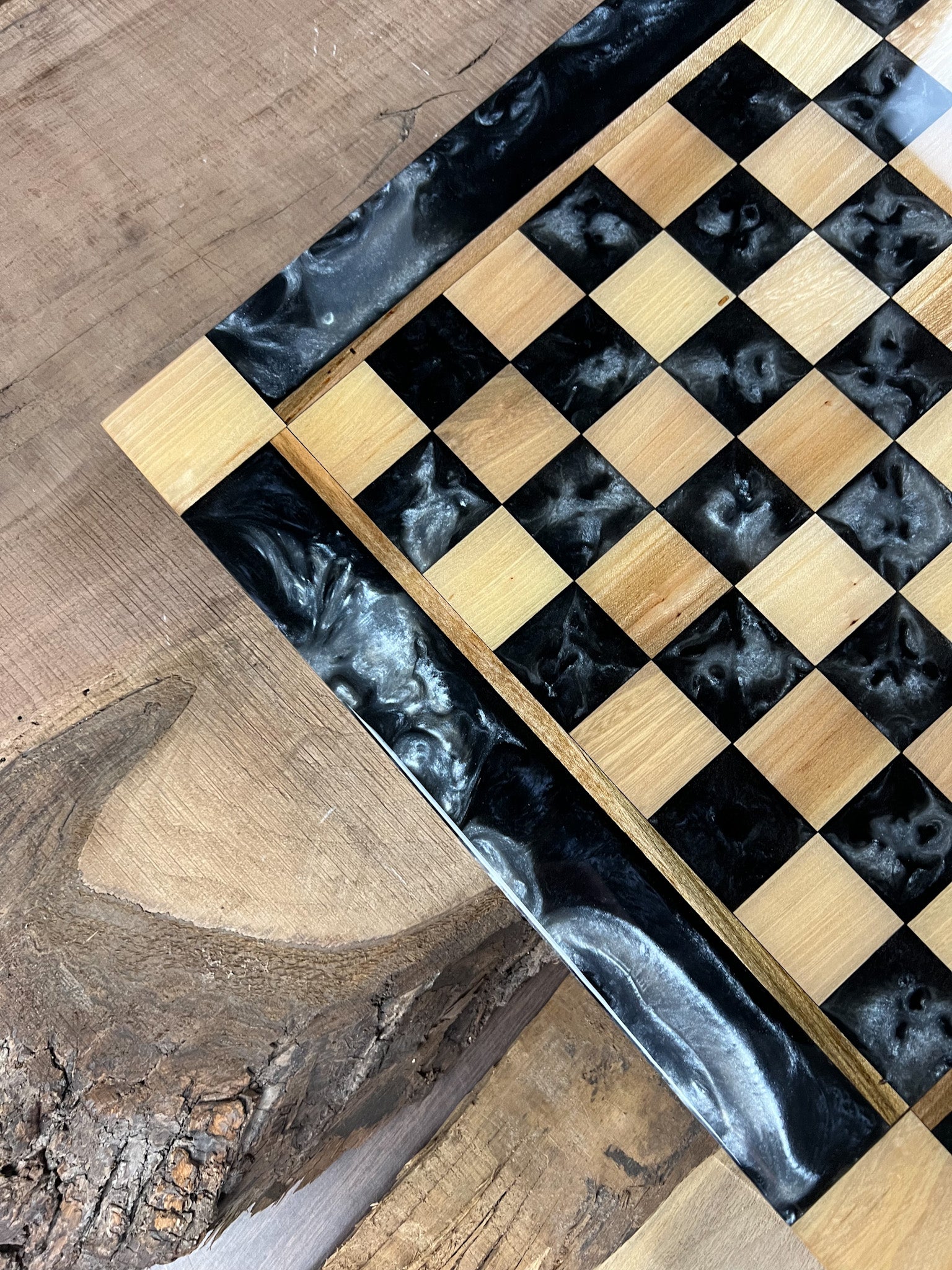 Black Onyx Silver Maple Wood Chess Board (With Border)
