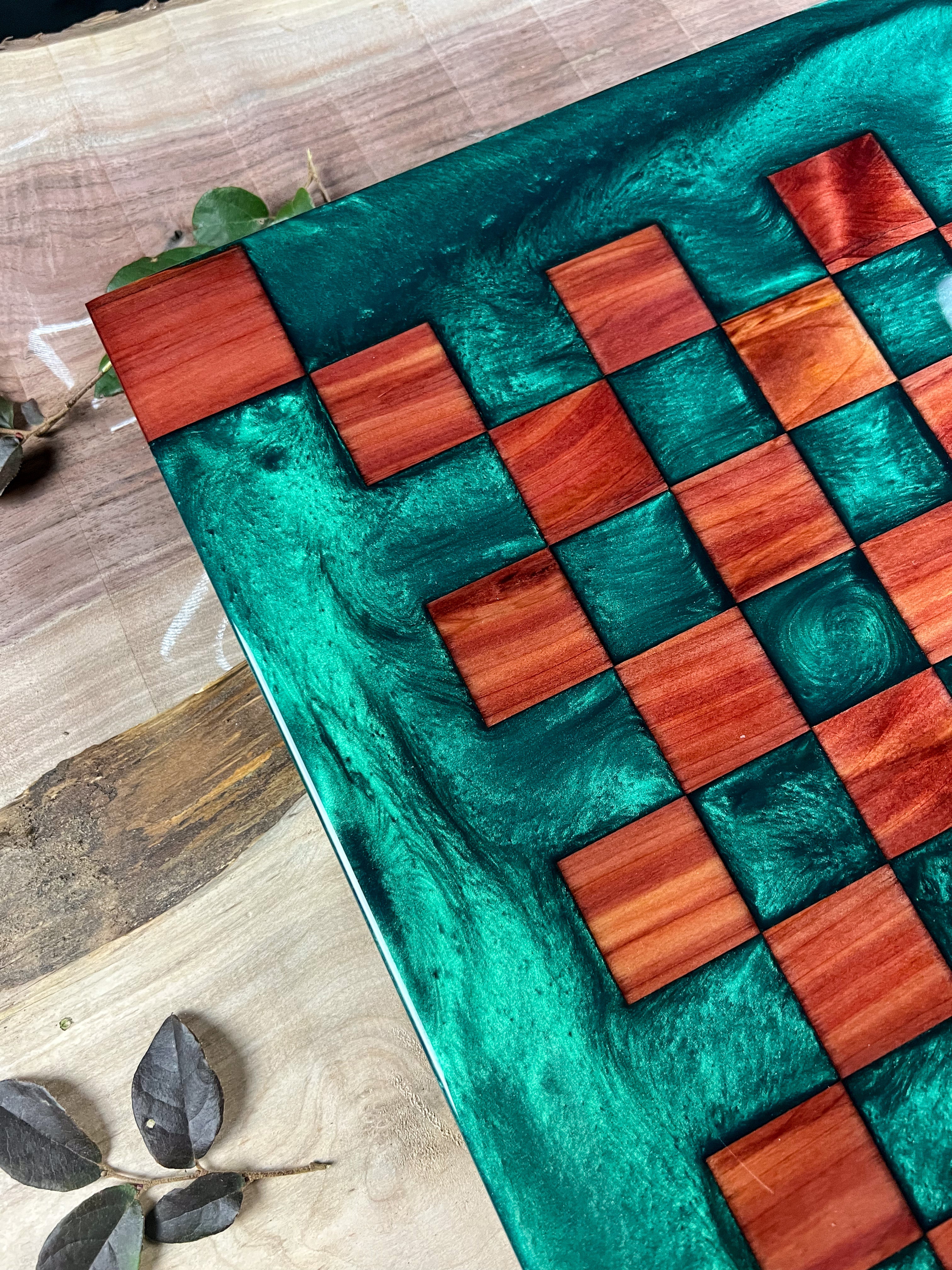 Aromatic Cedar Emerald Green Chess Board (Glass Chess Set Included)