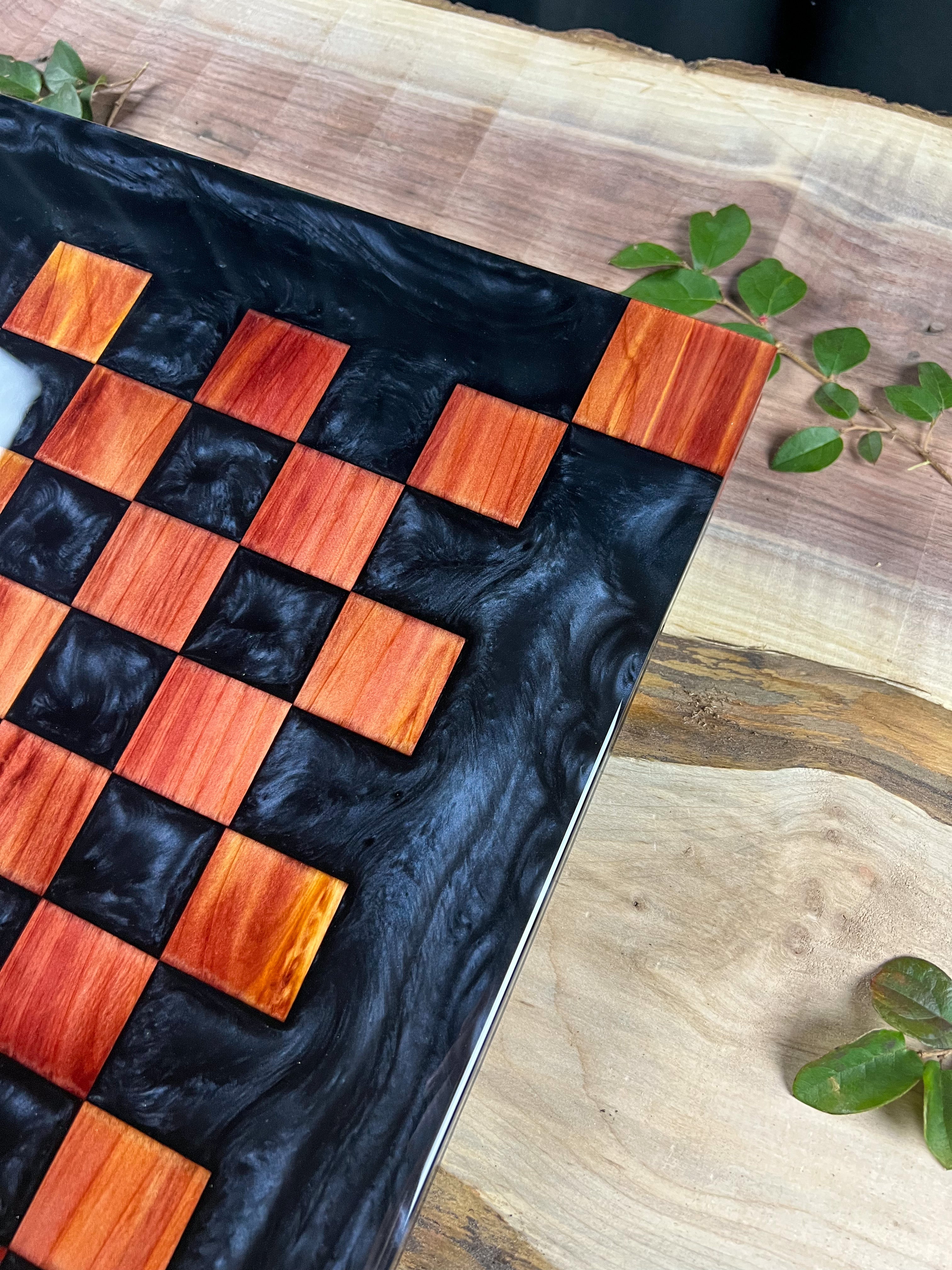 Aromatic Cedar Black Onyx Chess Board (Glass Chess Set Included)
