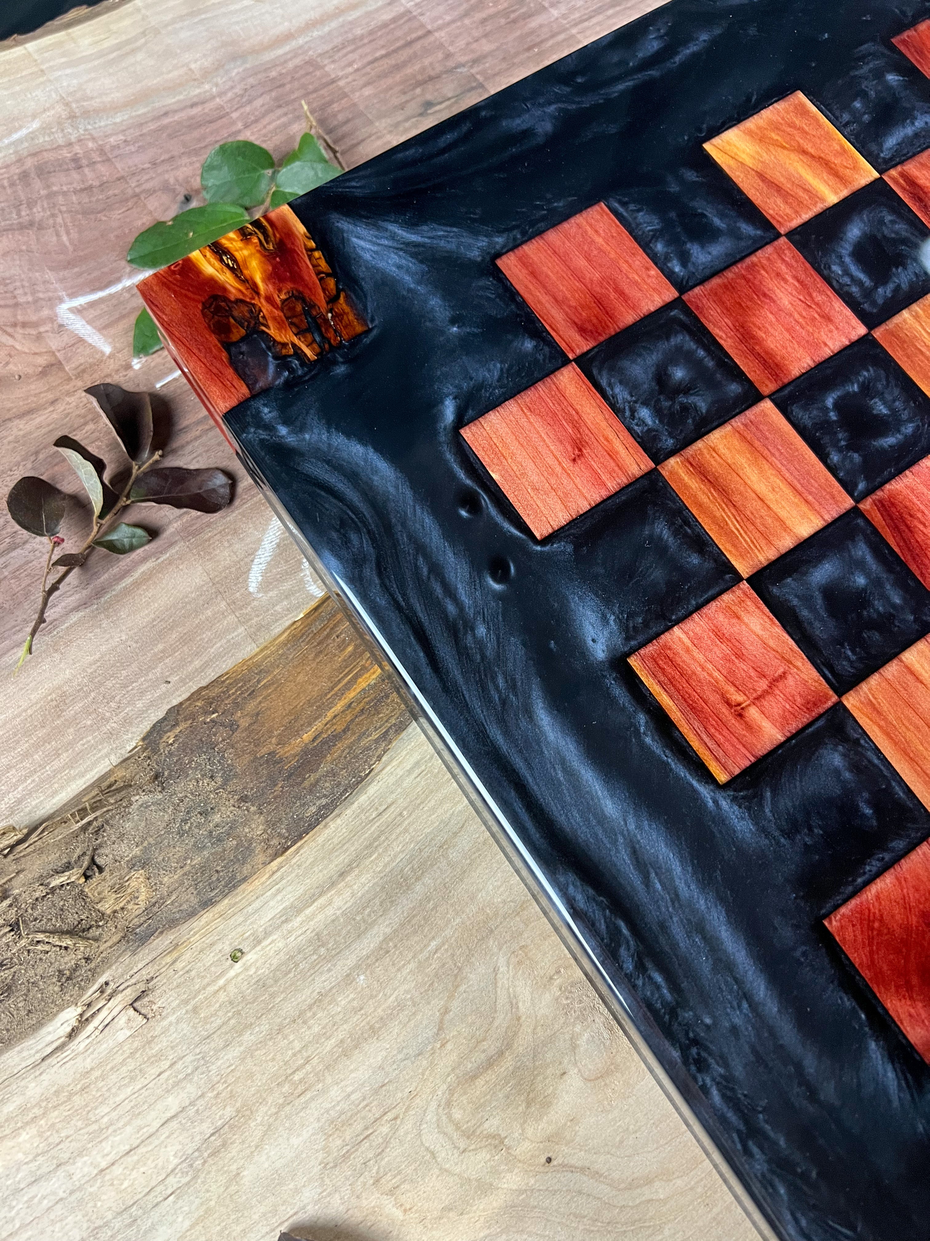 Aromatic Cedar Black Onyx Chess Board (Glass Chess Set Included)