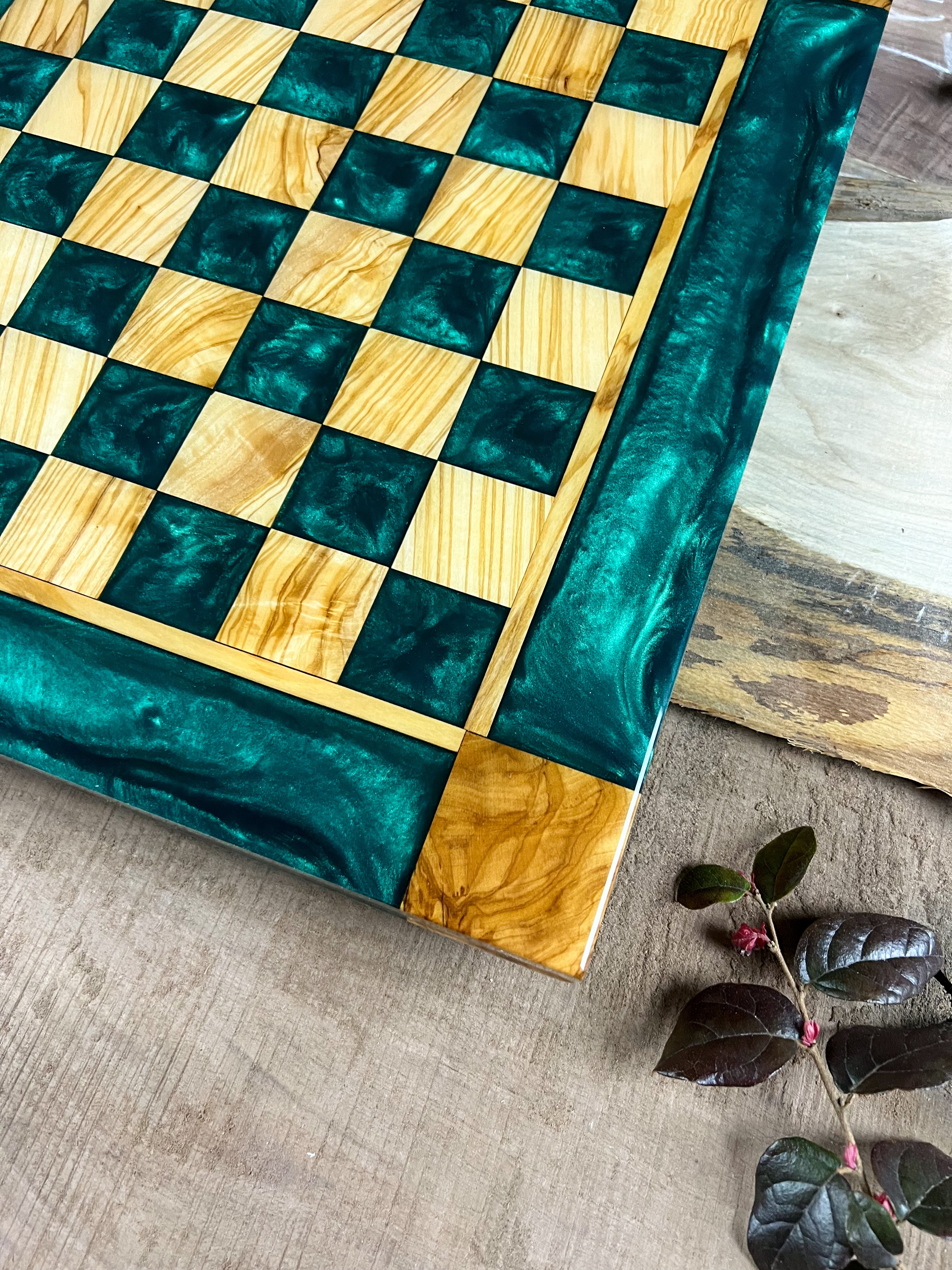 Emerald Green Olive Wood Chess Board (With Border)