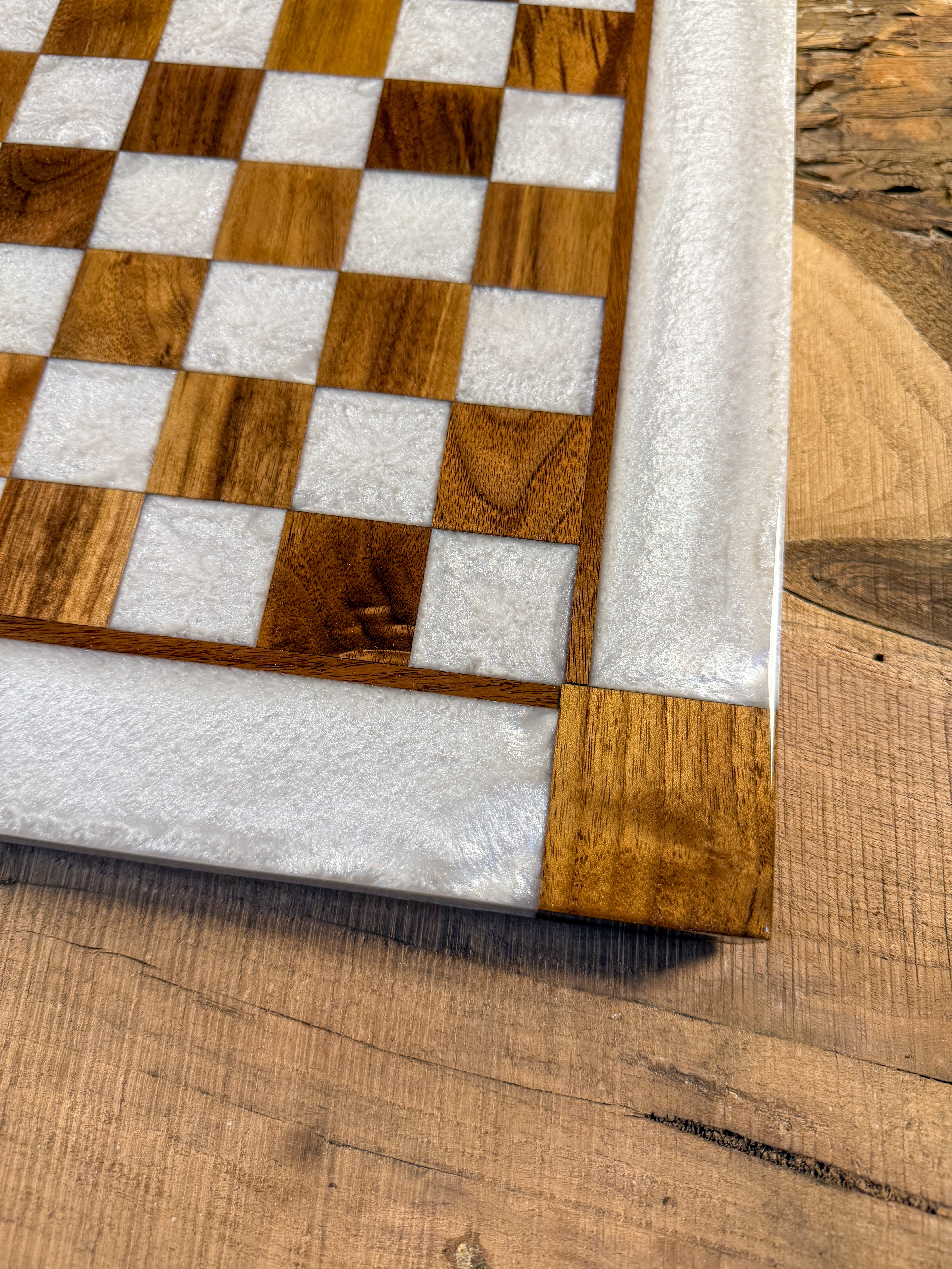 Pure Pearl White Black Walnut Chess Board (Chess Set Included)