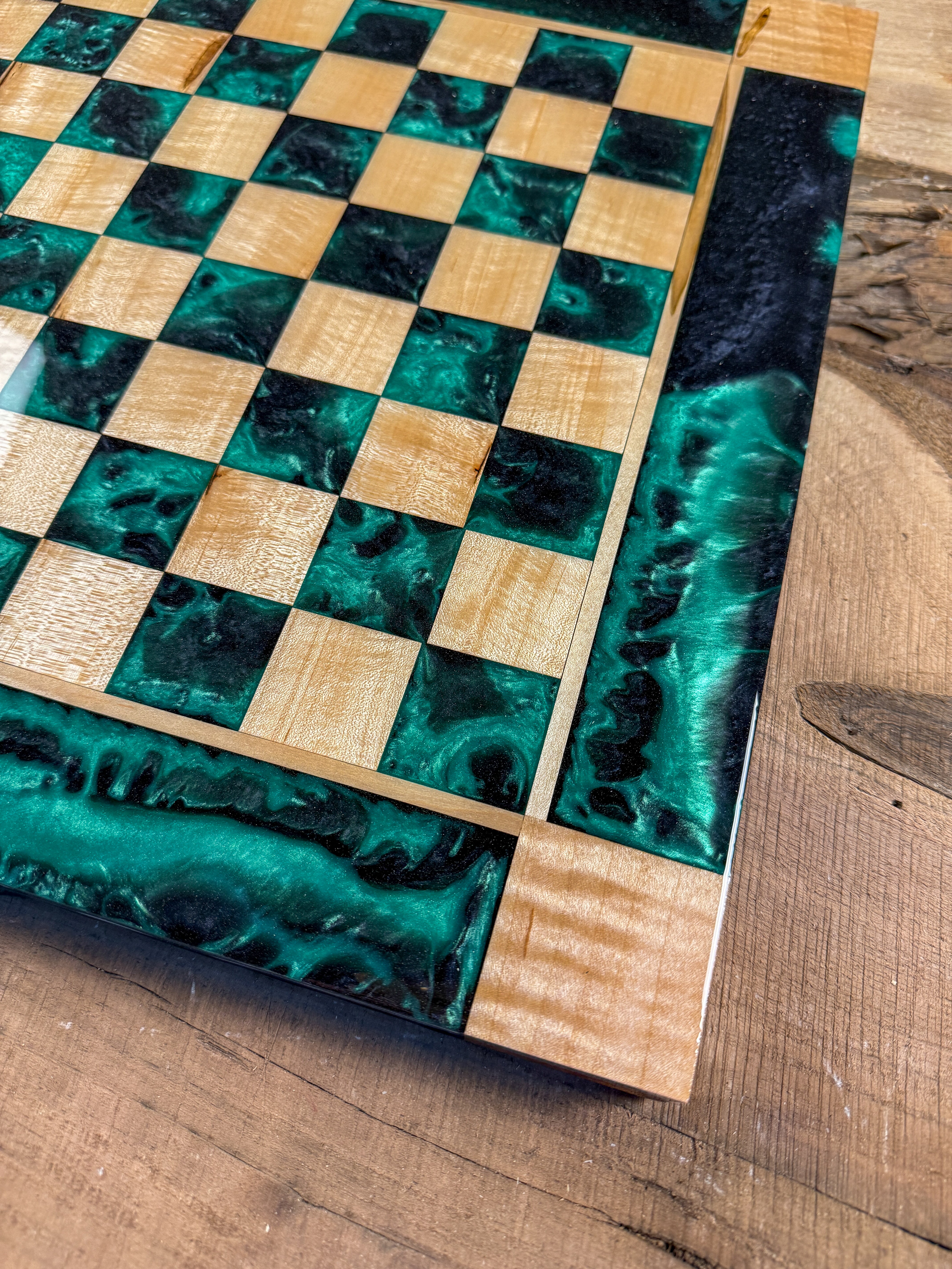 Black Jungle Green Maple Wood Chess Board (Glass Chess Set Included)