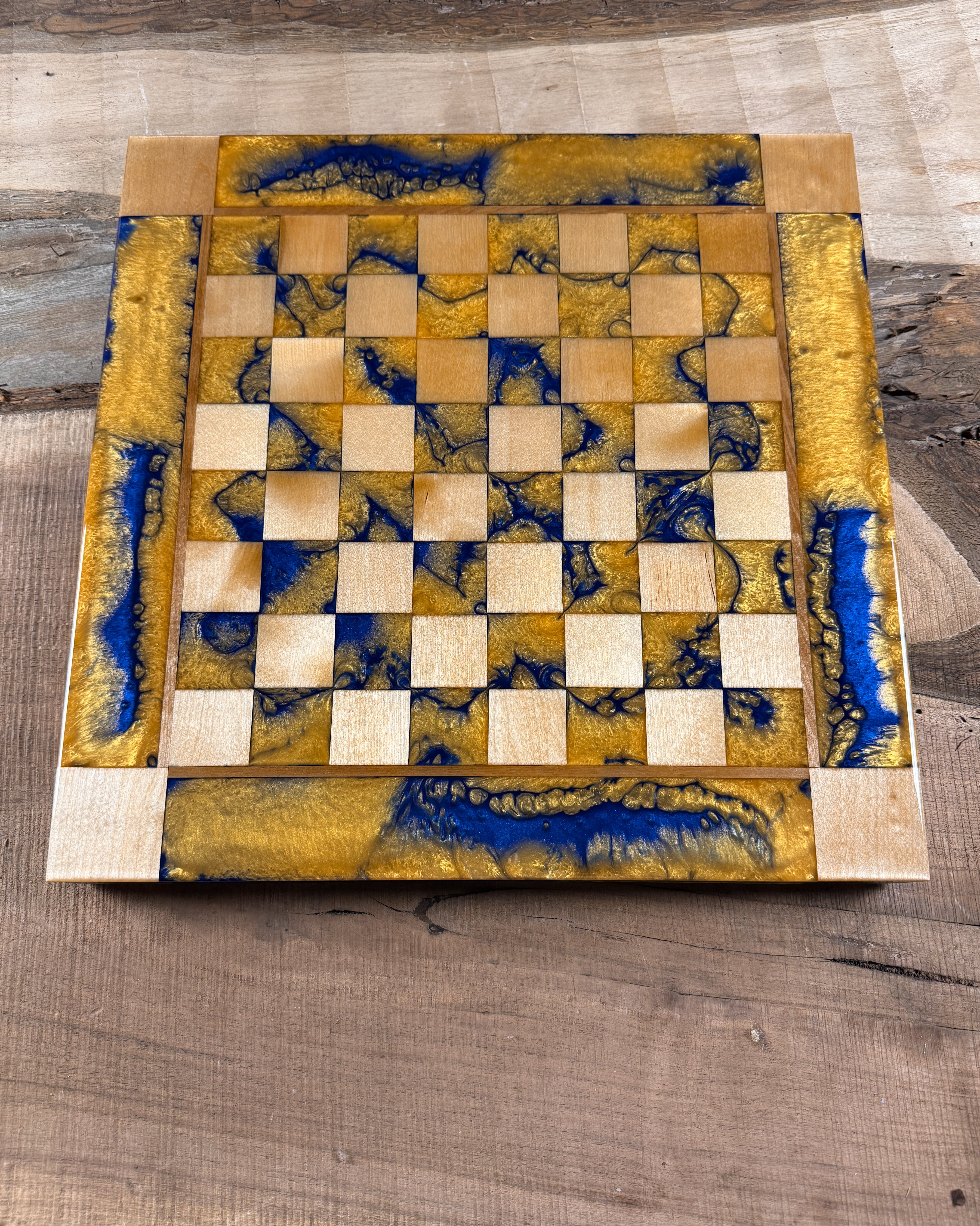 Golden Deep Blue Maple Wood Chess Board (INCLUDES SET OF PIECES)