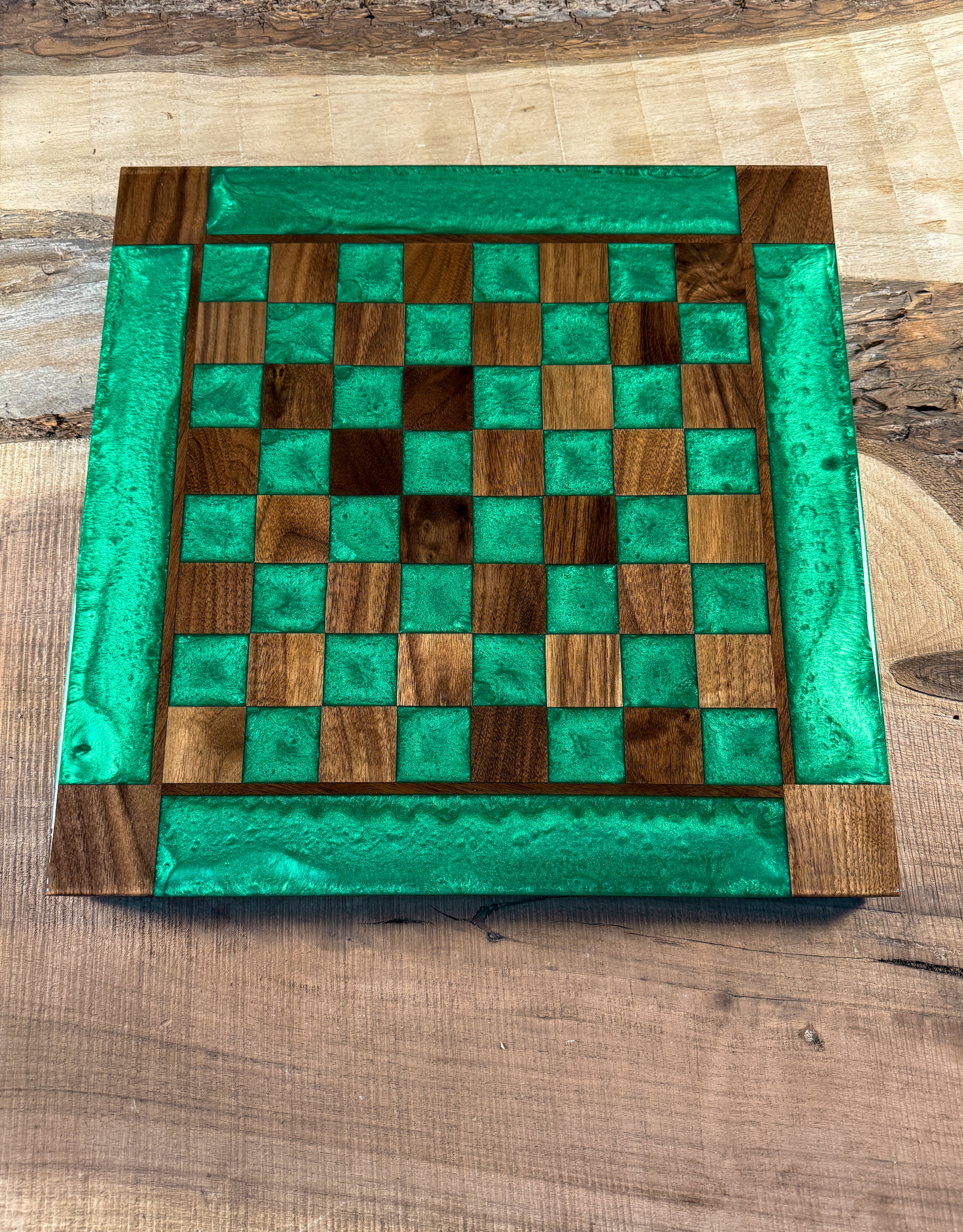 Jungle Green Black Walnut Wood Chess Board (INCLUDES PIECES)