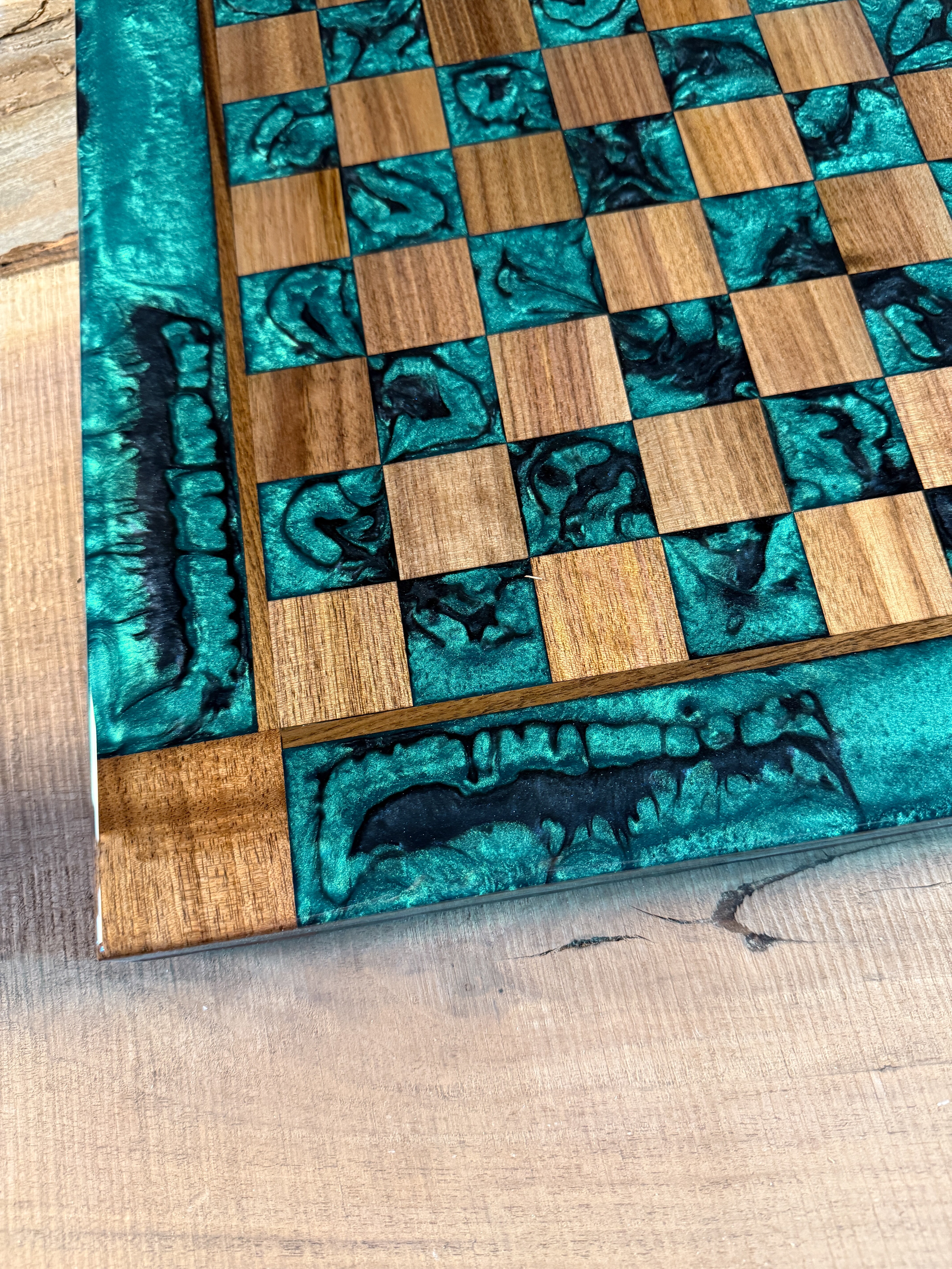 Emerald Black Onyx Walnut Chess Board