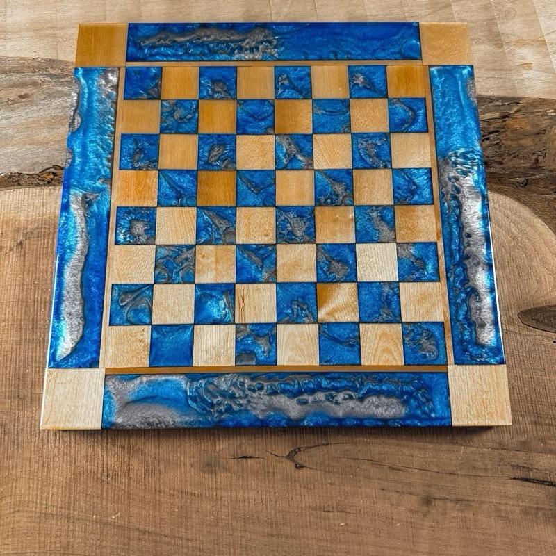 Caribbean Silver Cloud Maple Wood Chess Board (INCLUDES PIECES)