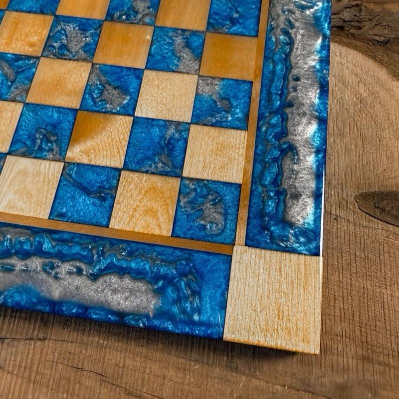 Caribbean Silver Cloud Maple Wood Chess Board (INCLUDES PIECES)