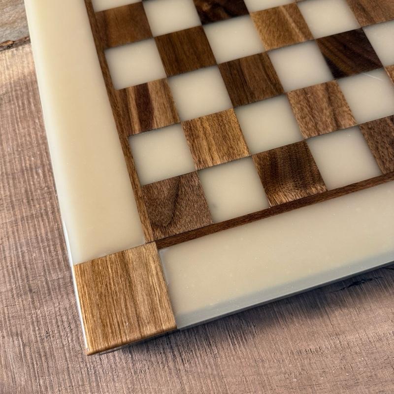 Glow in the Dark Walnut Chess Board (INCLUDES PIECES)