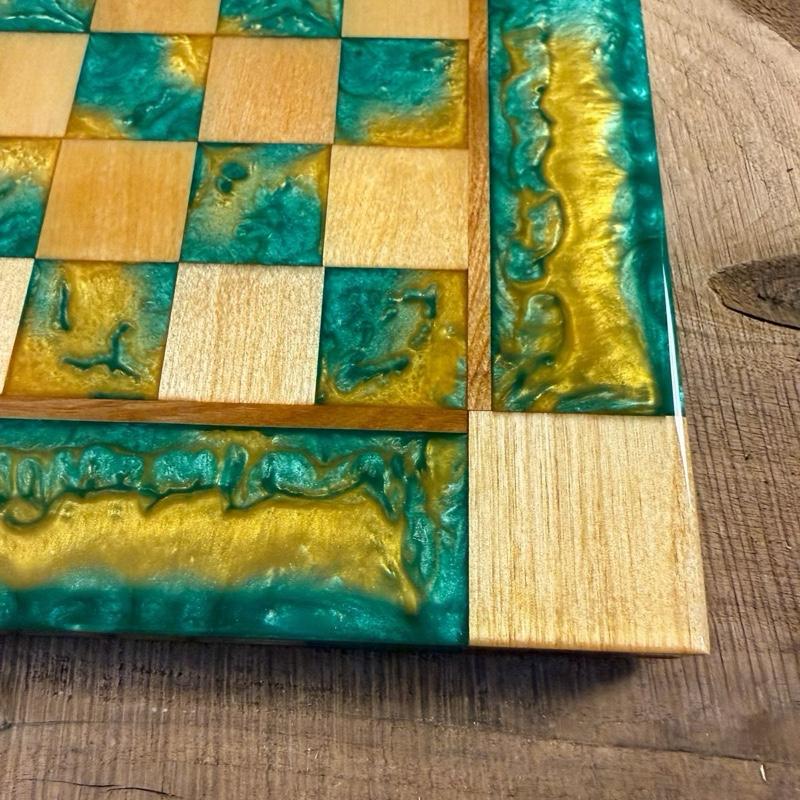 Golden Jungle Green Maple Wood Chess Board (INCLUDES PIECES)