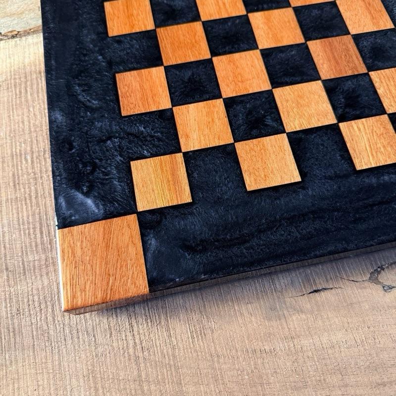 Borderless Black Onyx Eucalyptus Wood Chess Board (INCLUDES PIECES)