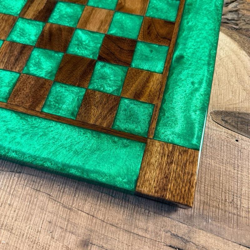 Jungle Green Black Walnut Wood Chess Board (INCLUDES PIECES)