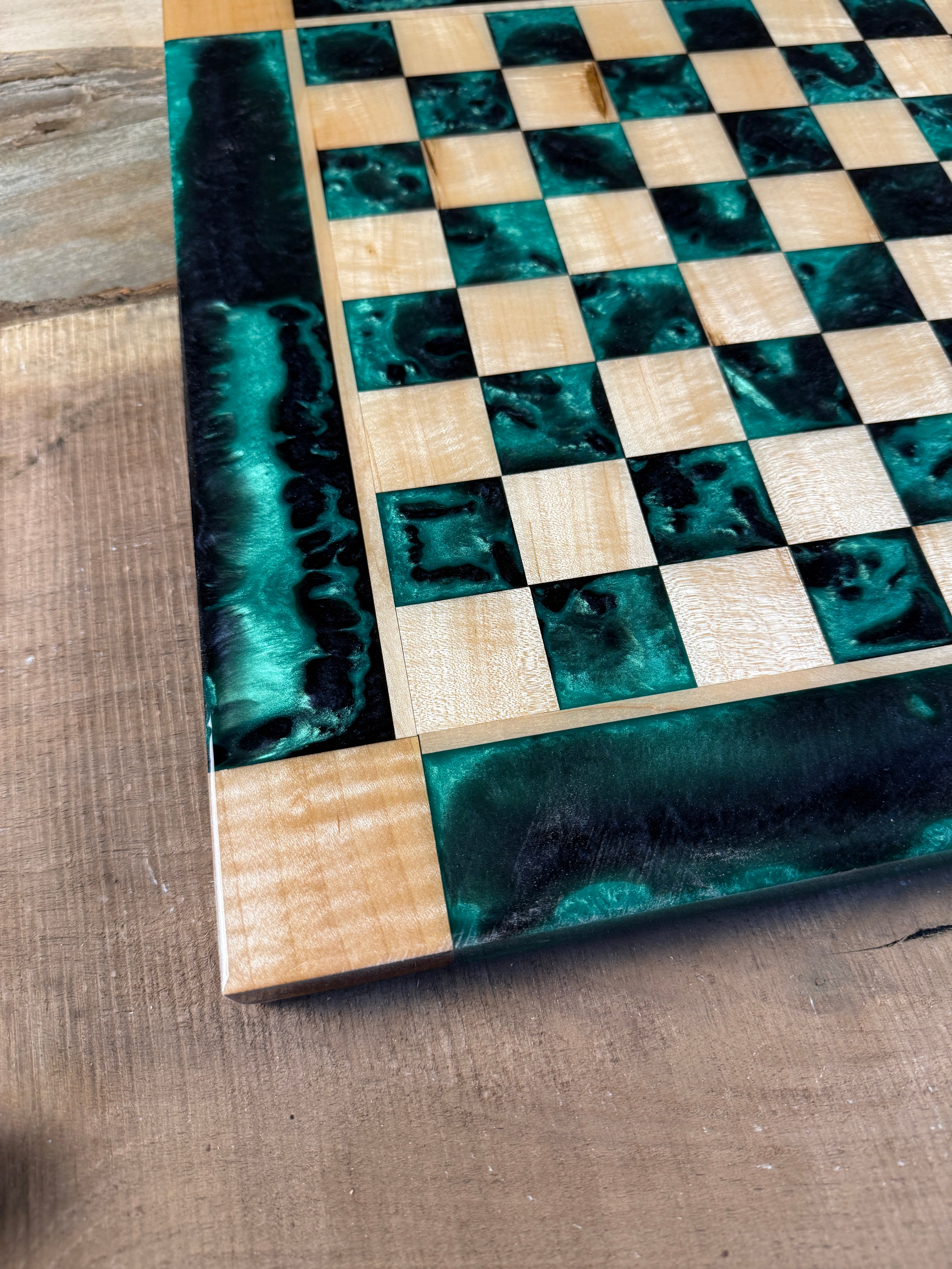 Black Jungle Green Maple Wood Chess Board (Glass Chess Set Included)