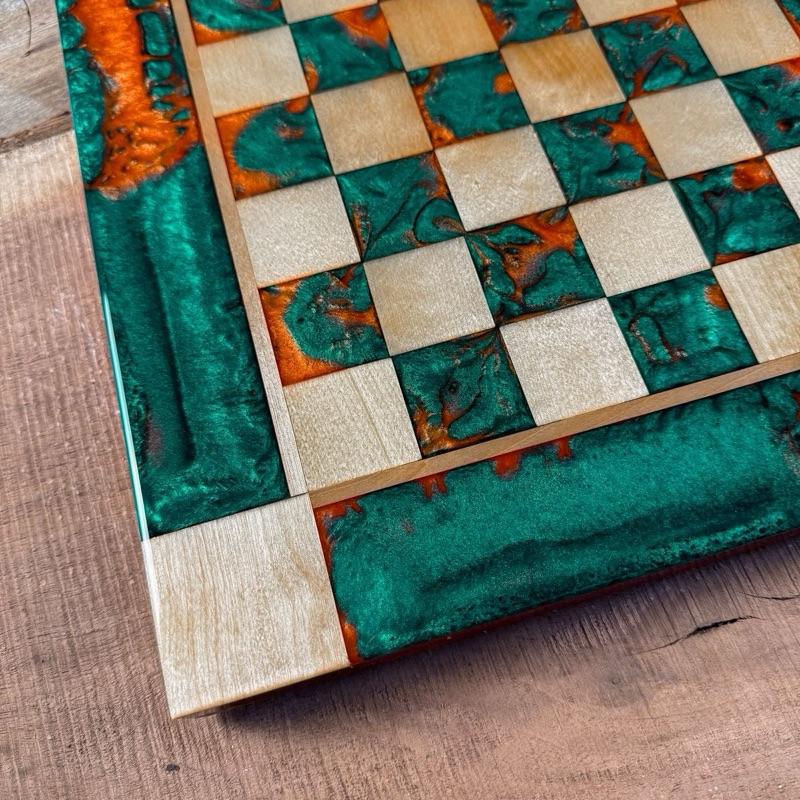 Vivid Orange/Emerald Green Maple Wood Chess Board (INCLUDES CHESS PIECES)