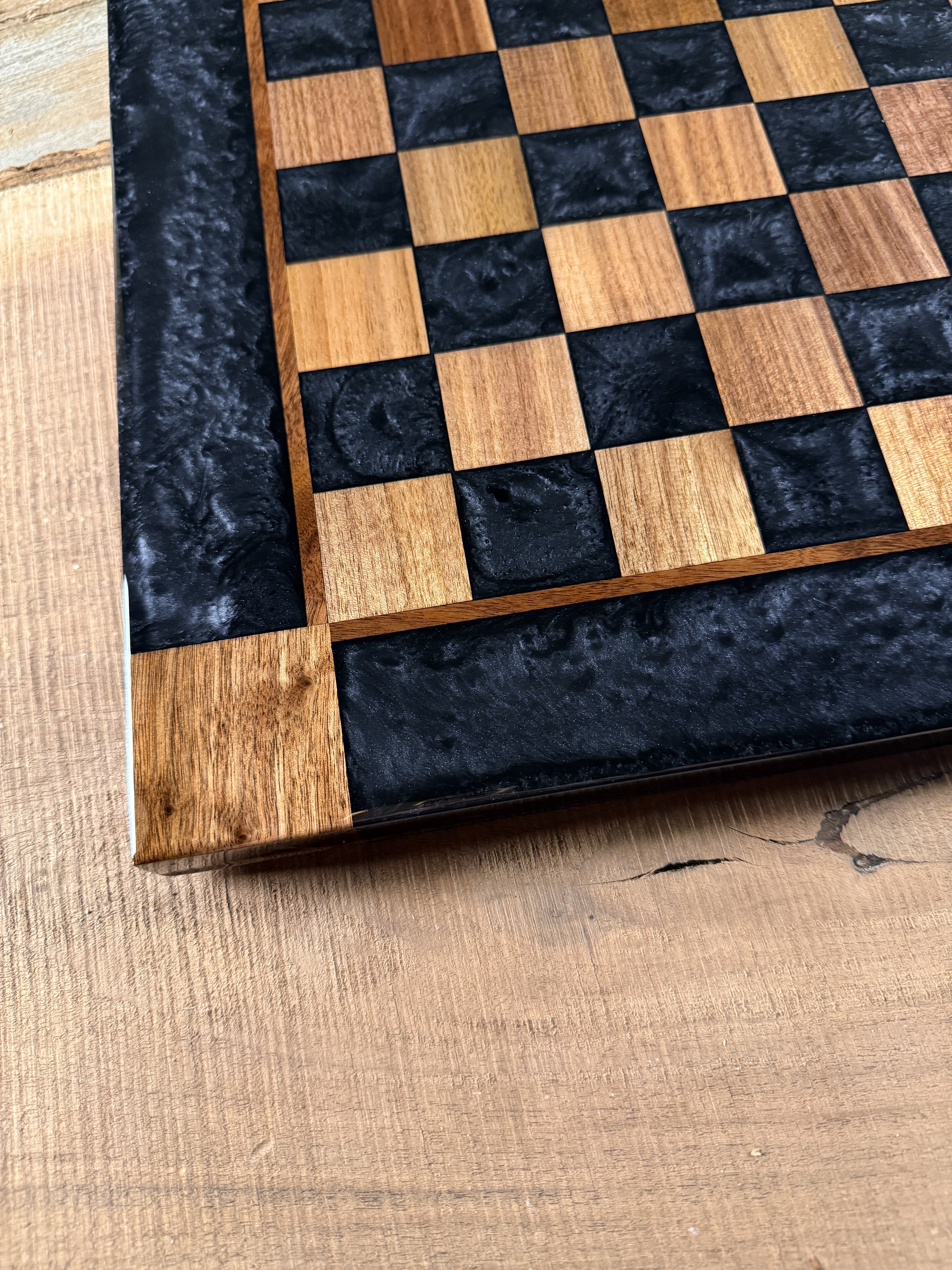 Black Onyx Walnut Chess Board (Chess Set Included)