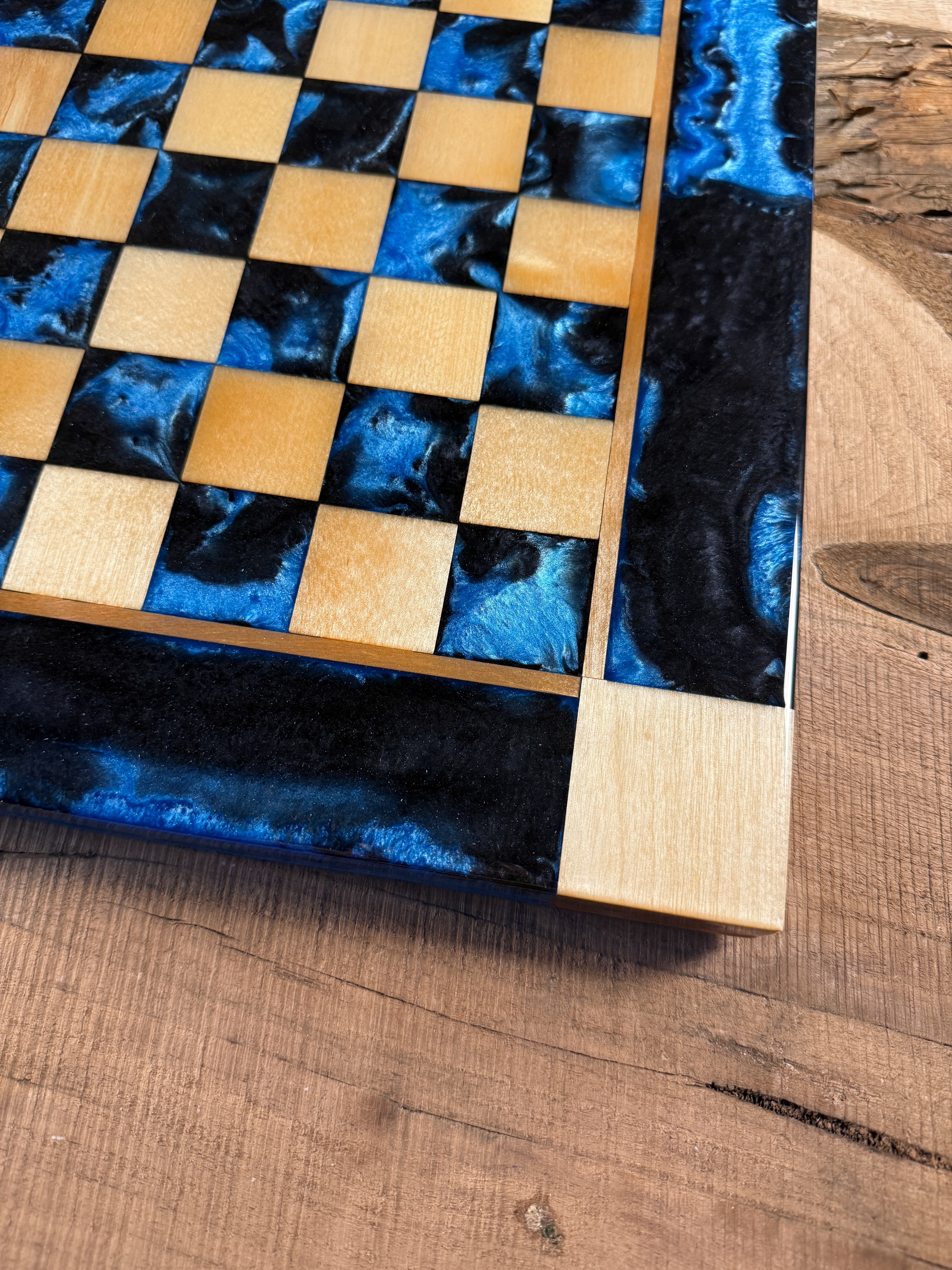 Caribbean Black Onyx Maple Wood Chess Board (PIECES INCLUDED)