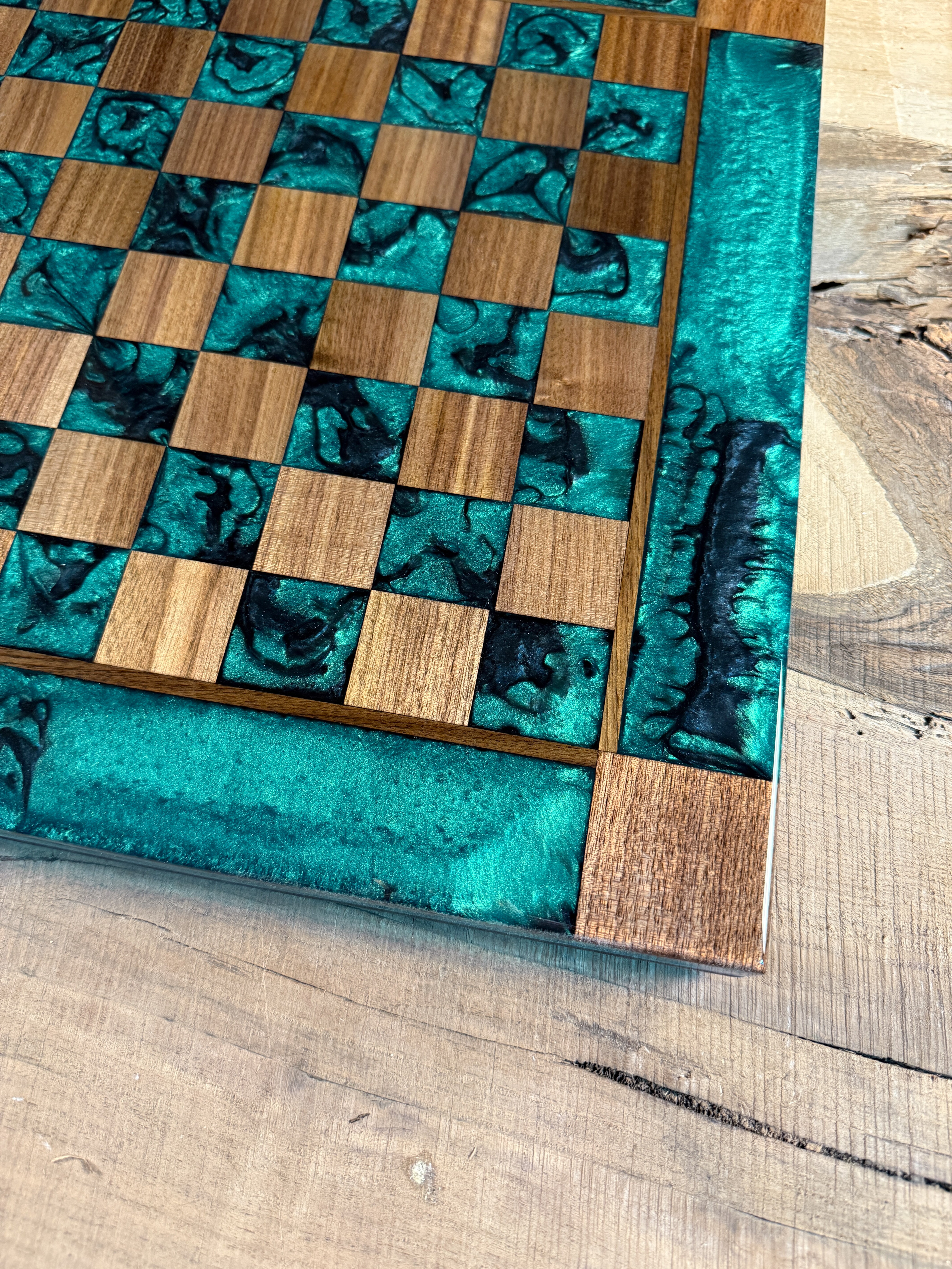 Emerald Black Onyx Walnut Chess Board