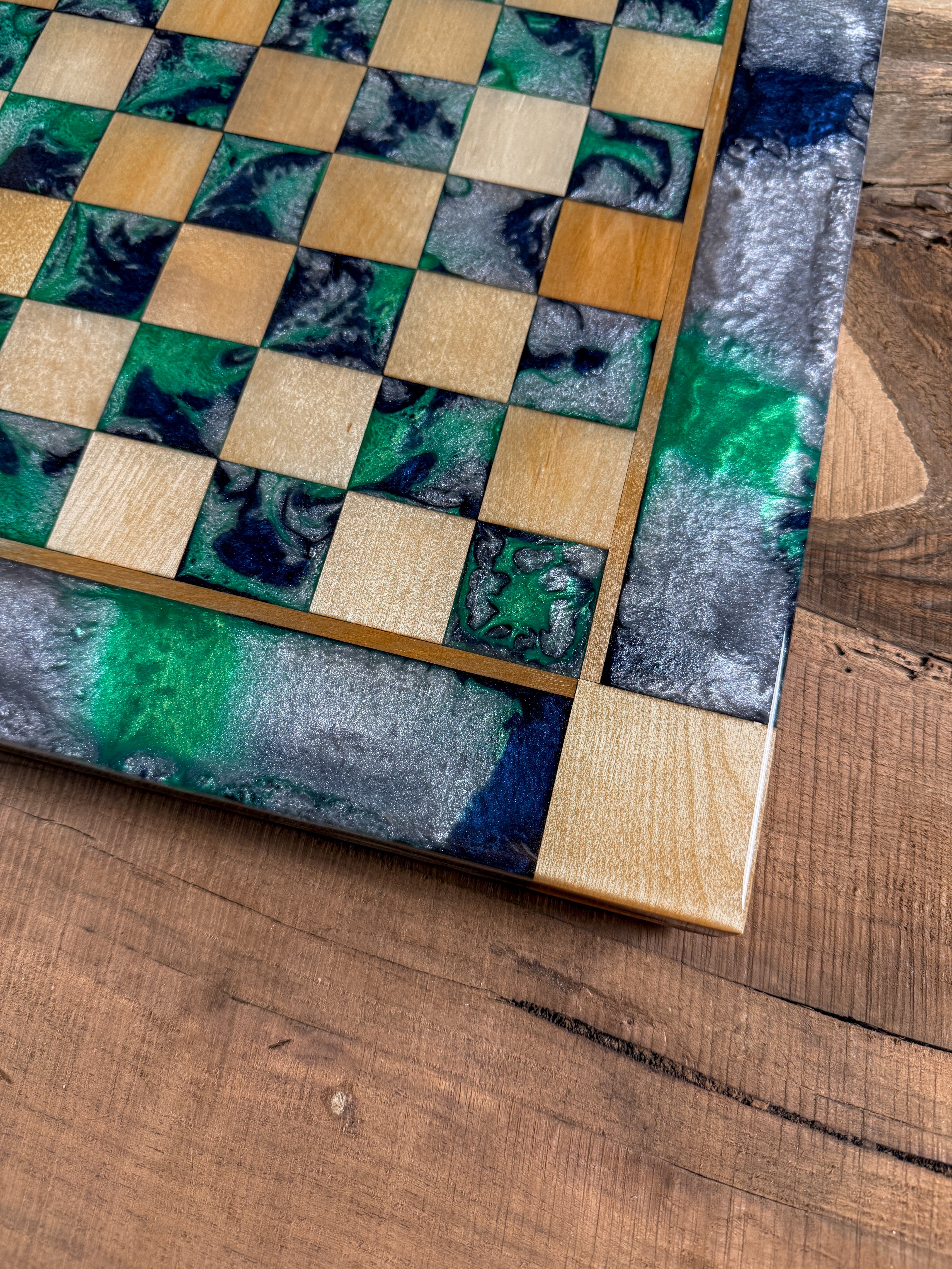 Midnight Silver Green Maple Wood Chess Board