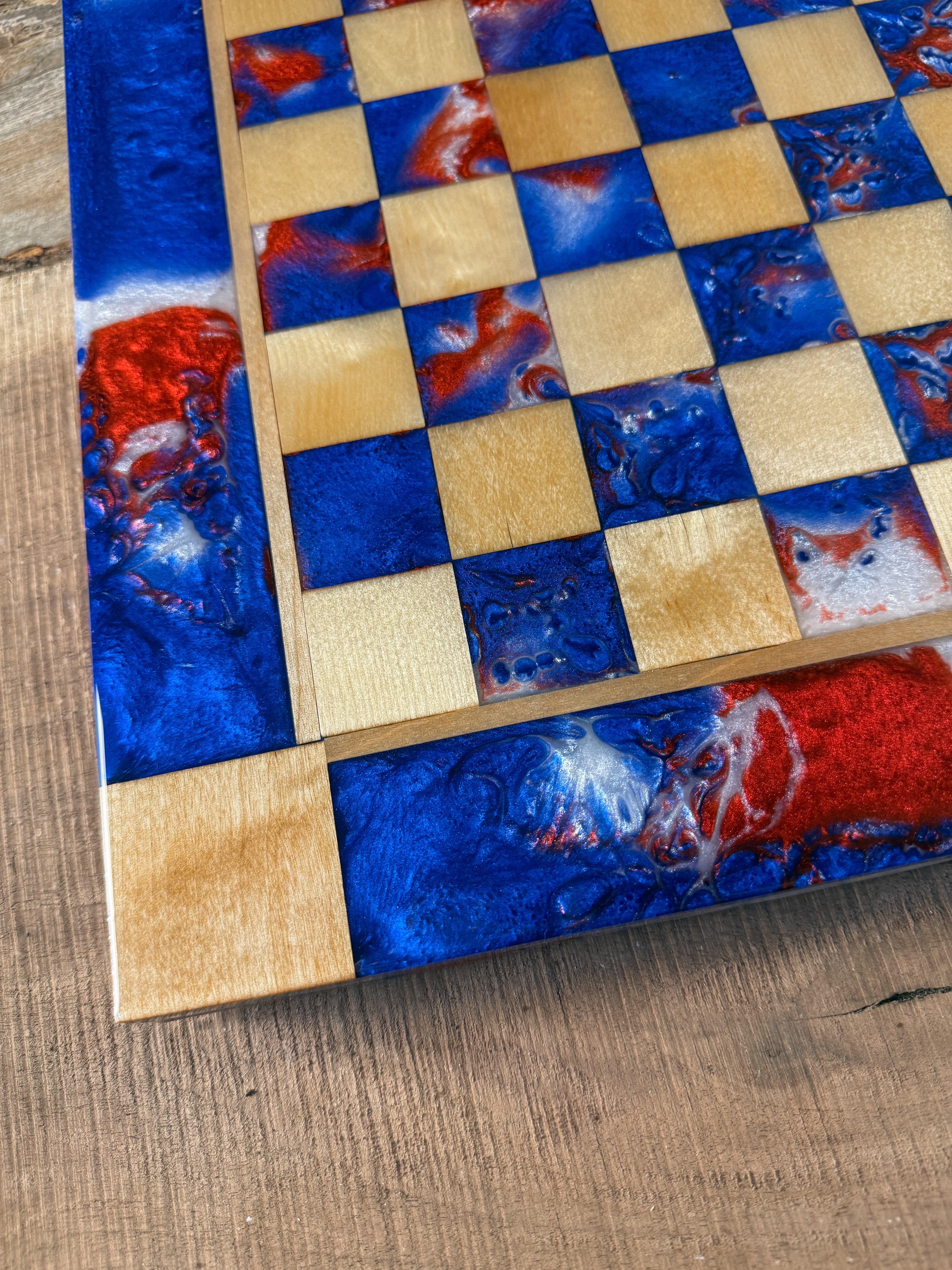 Red White & Blue Maple Wood Chess Board (INLCUDES PIECES)