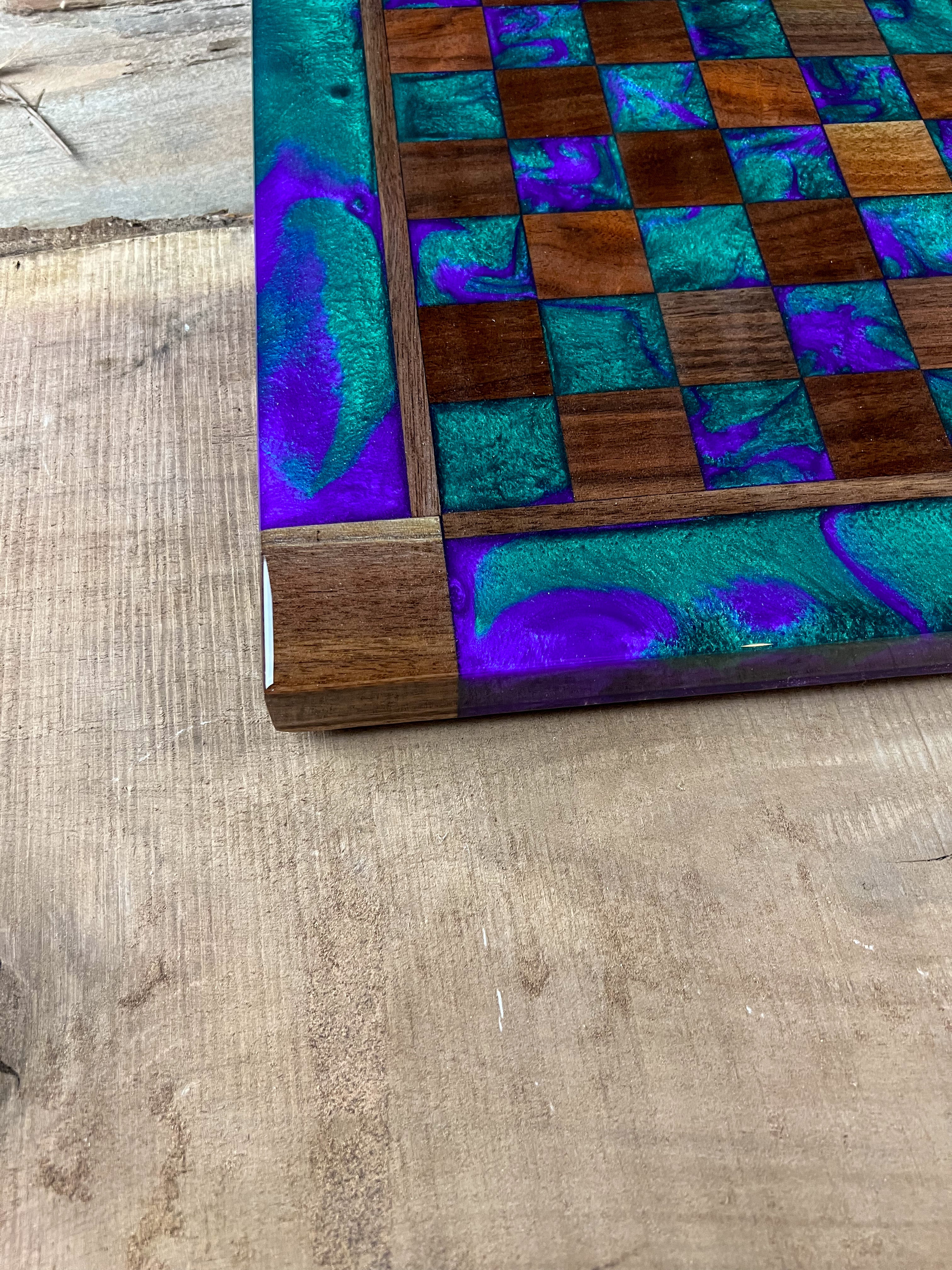 Purple Haze Emerald Black Walnut Chess Board (With Border)