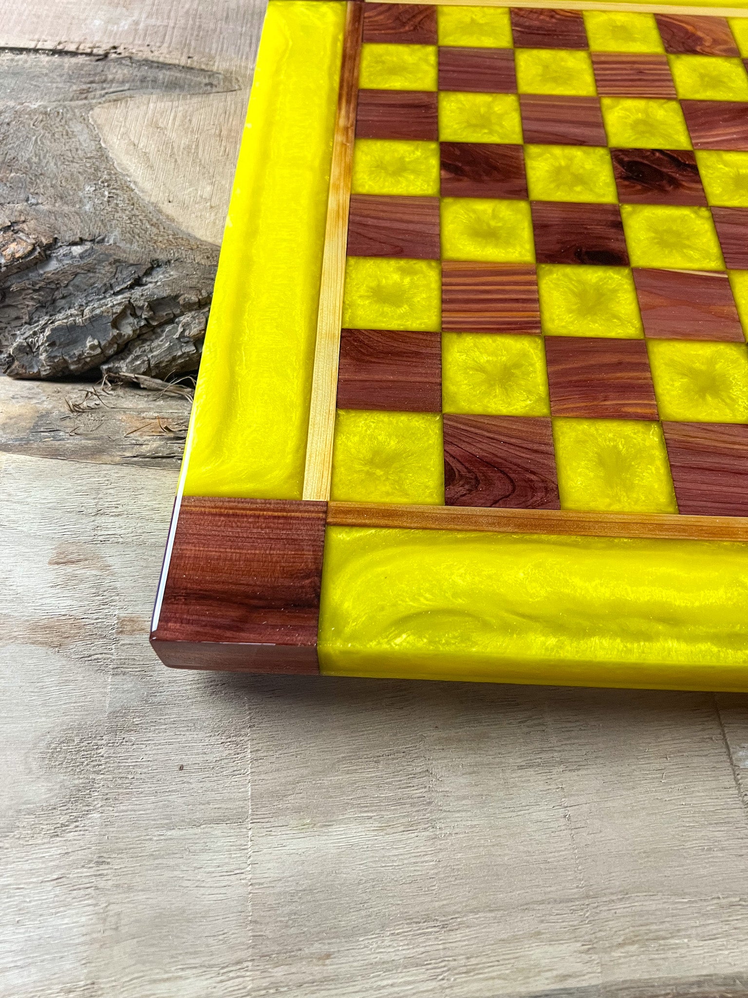 Vivid Yellow Cedar Chess Board (With Border)