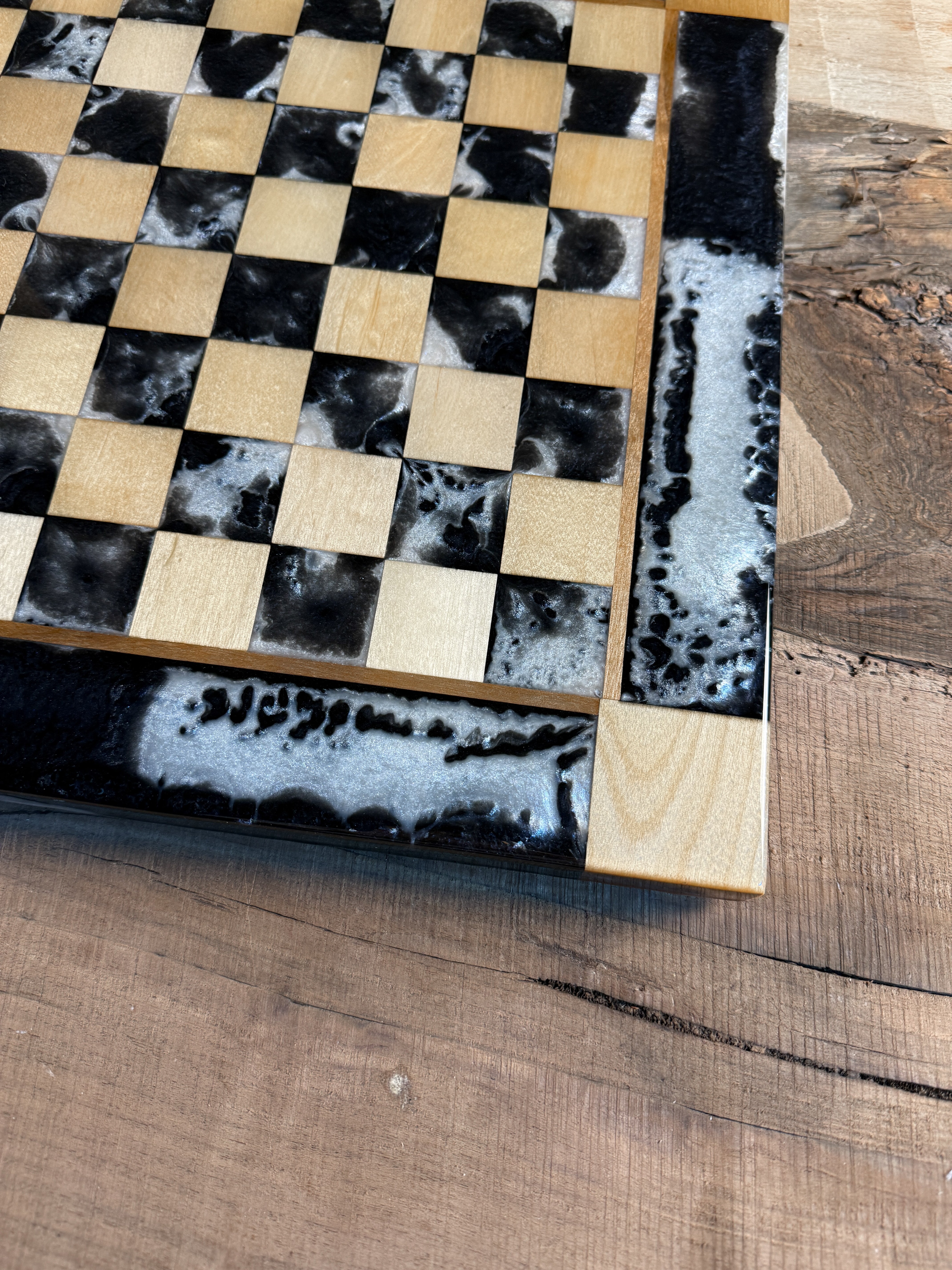 Maple Wood Pearl Black Onyx Chess Board