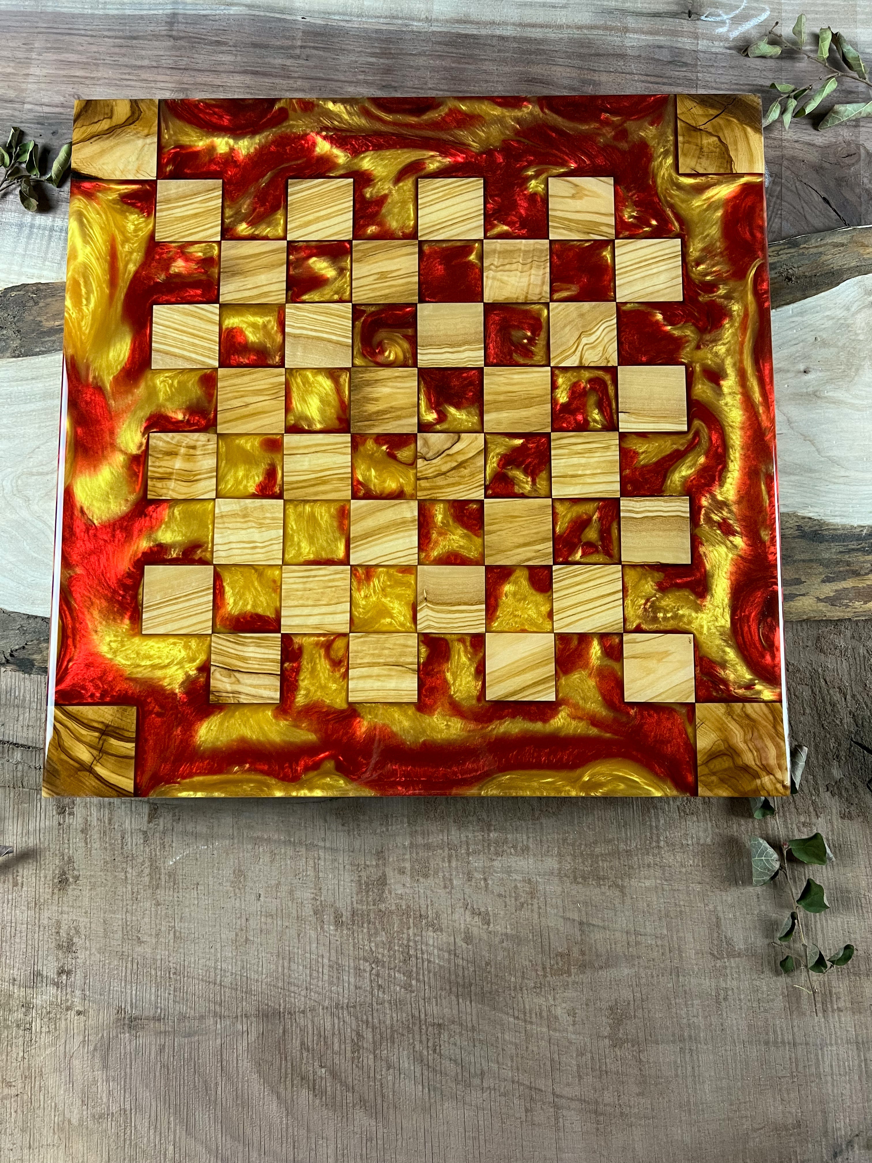 Gryffindor House Olive Wood Chessboard