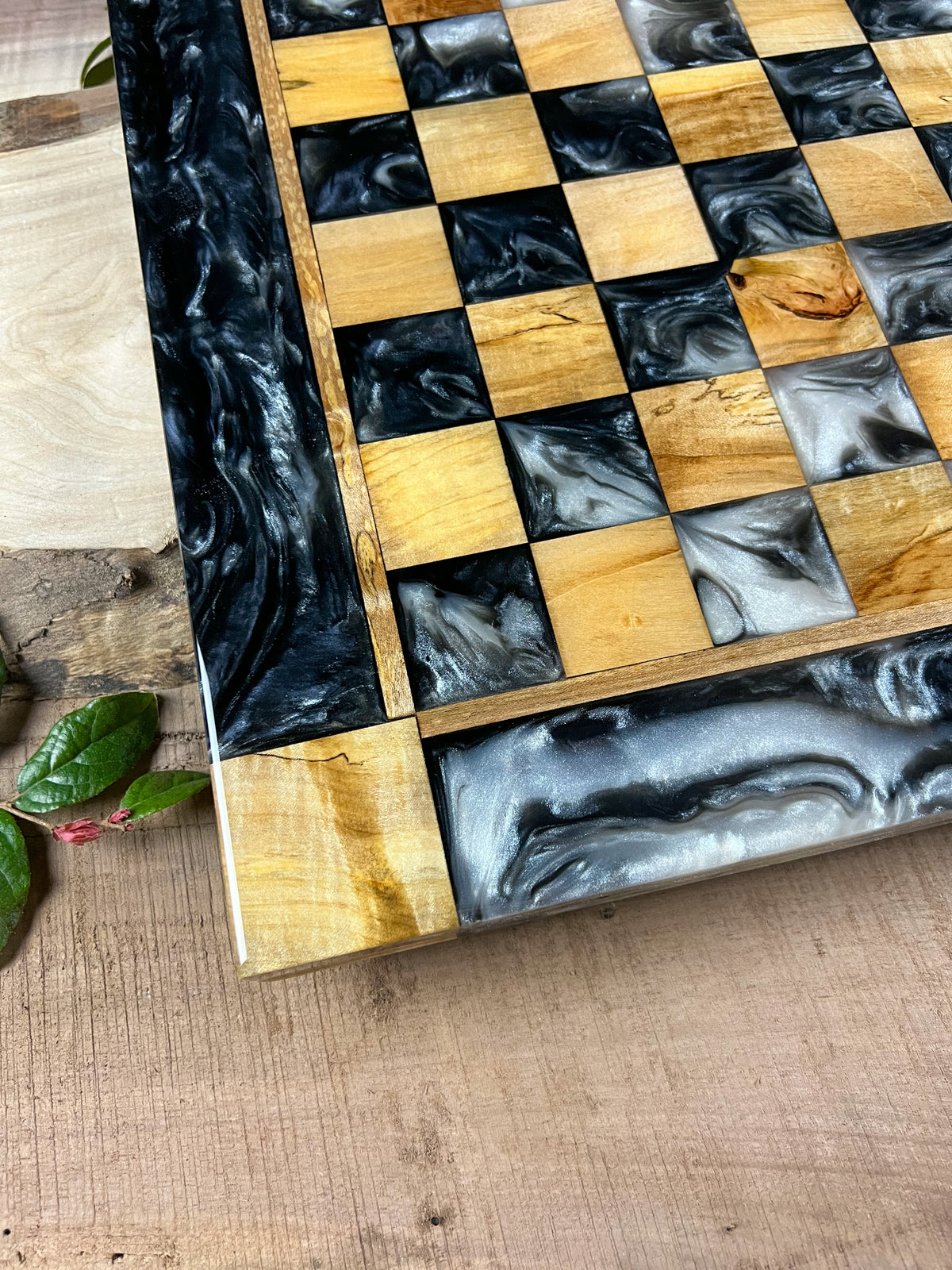 Maple Wood Black/Pearl Marble Chess Board (With Border) | Southern ...