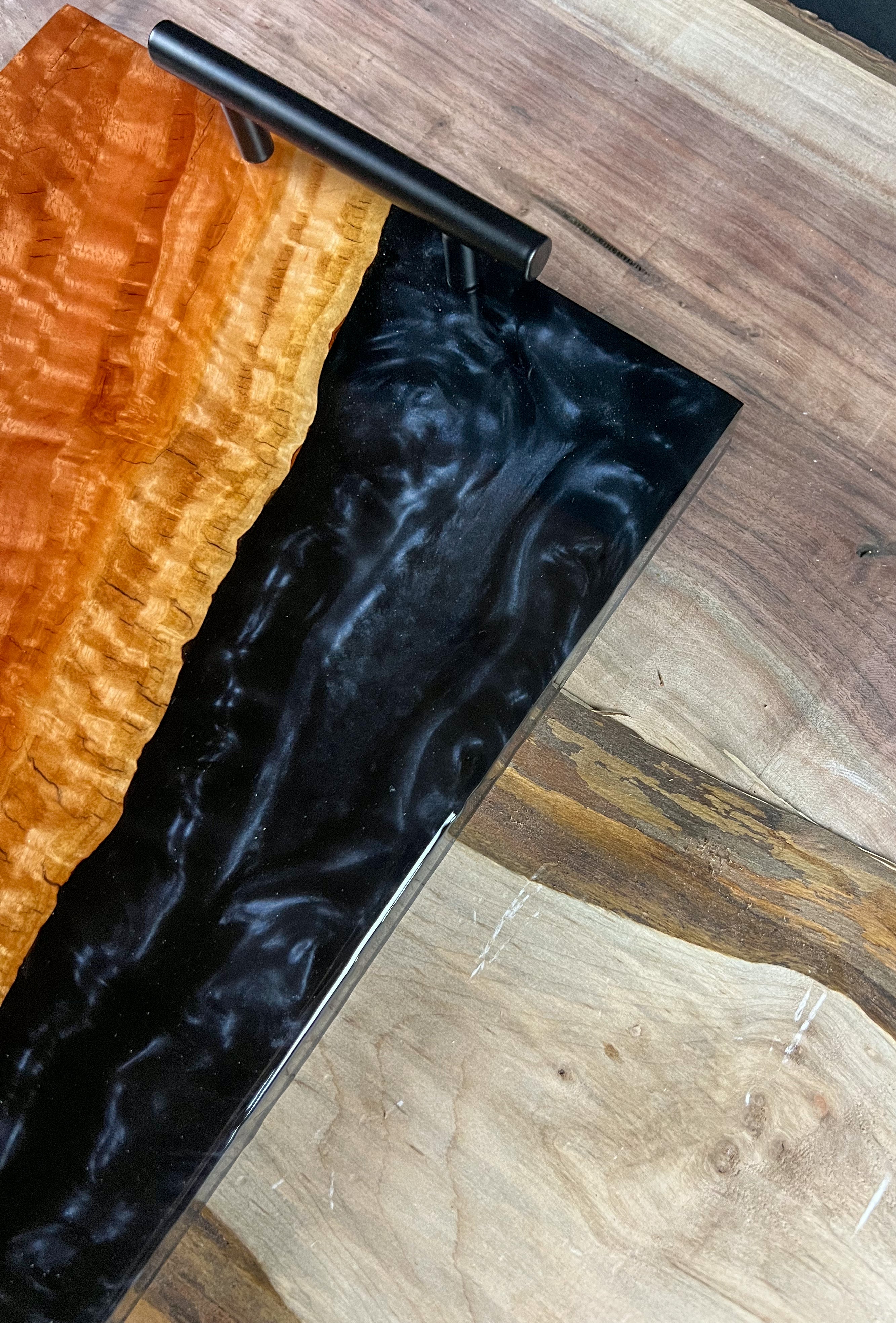 Black Onyx Eucalyptus Serving Tray